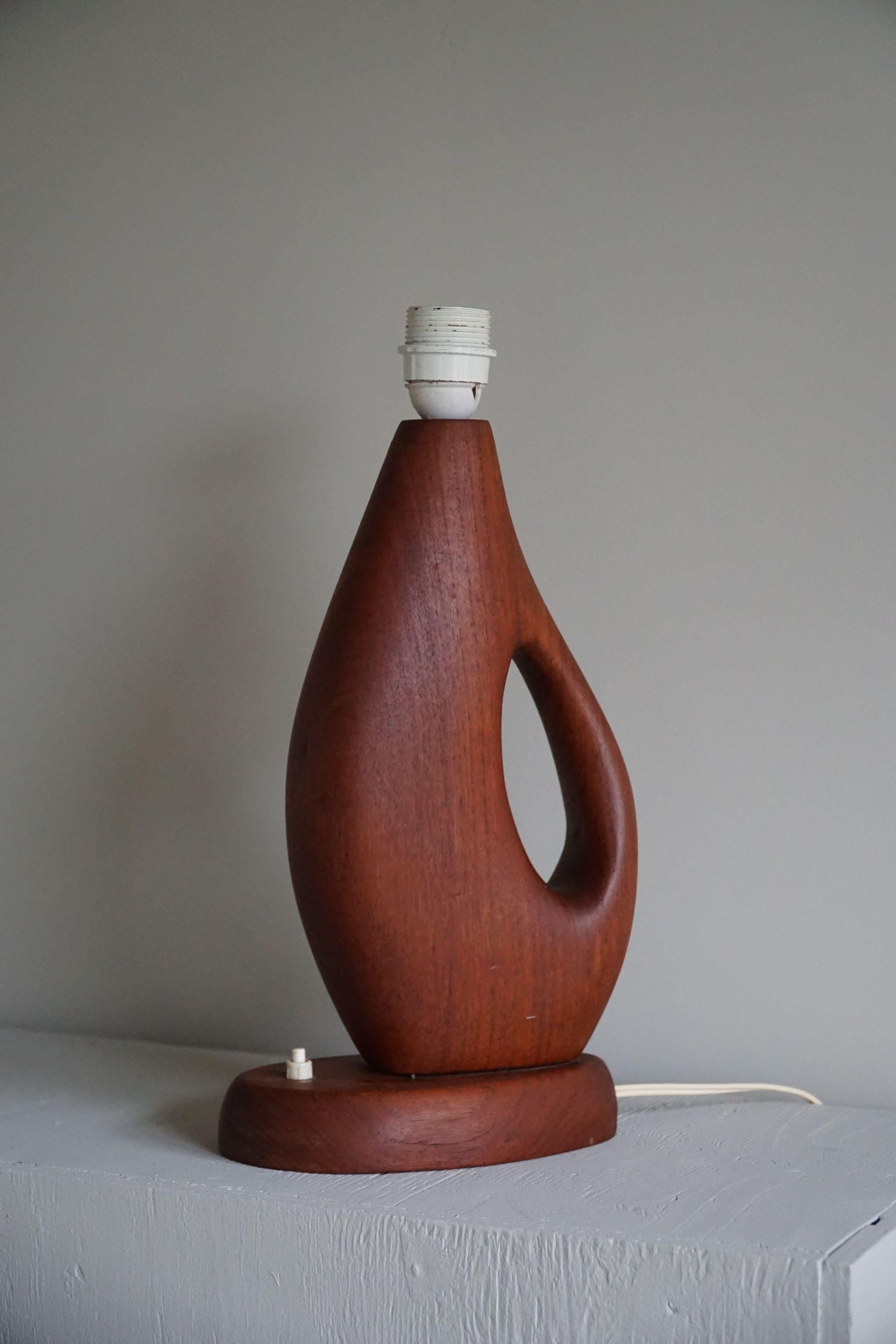 Mid-Century Modern Scandinavian Modern, Sculptural Organic Wooden Table Lamp in Teak, 1960s