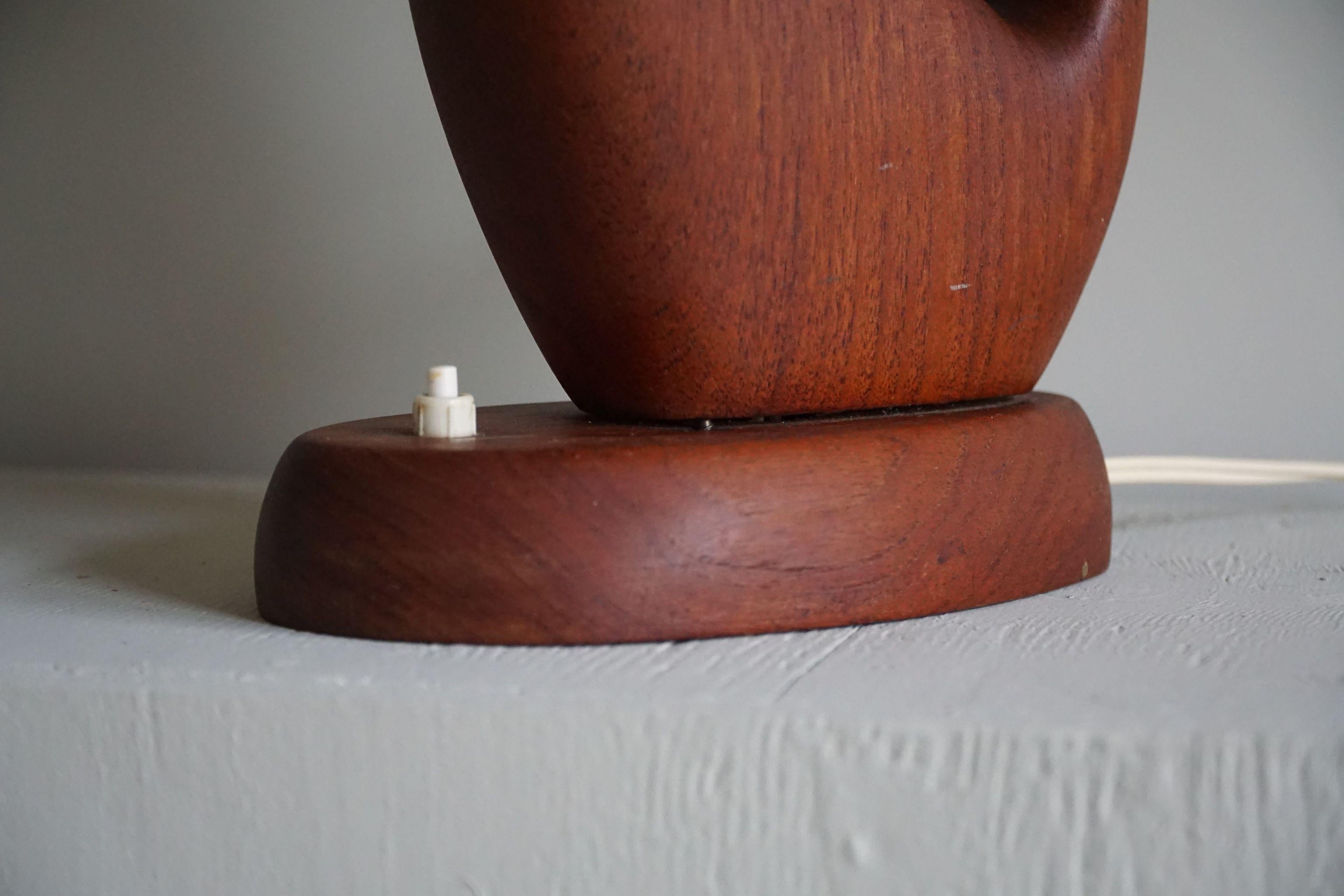 20th Century Scandinavian Modern, Sculptural Organic Wooden Table Lamp in Teak, 1960s