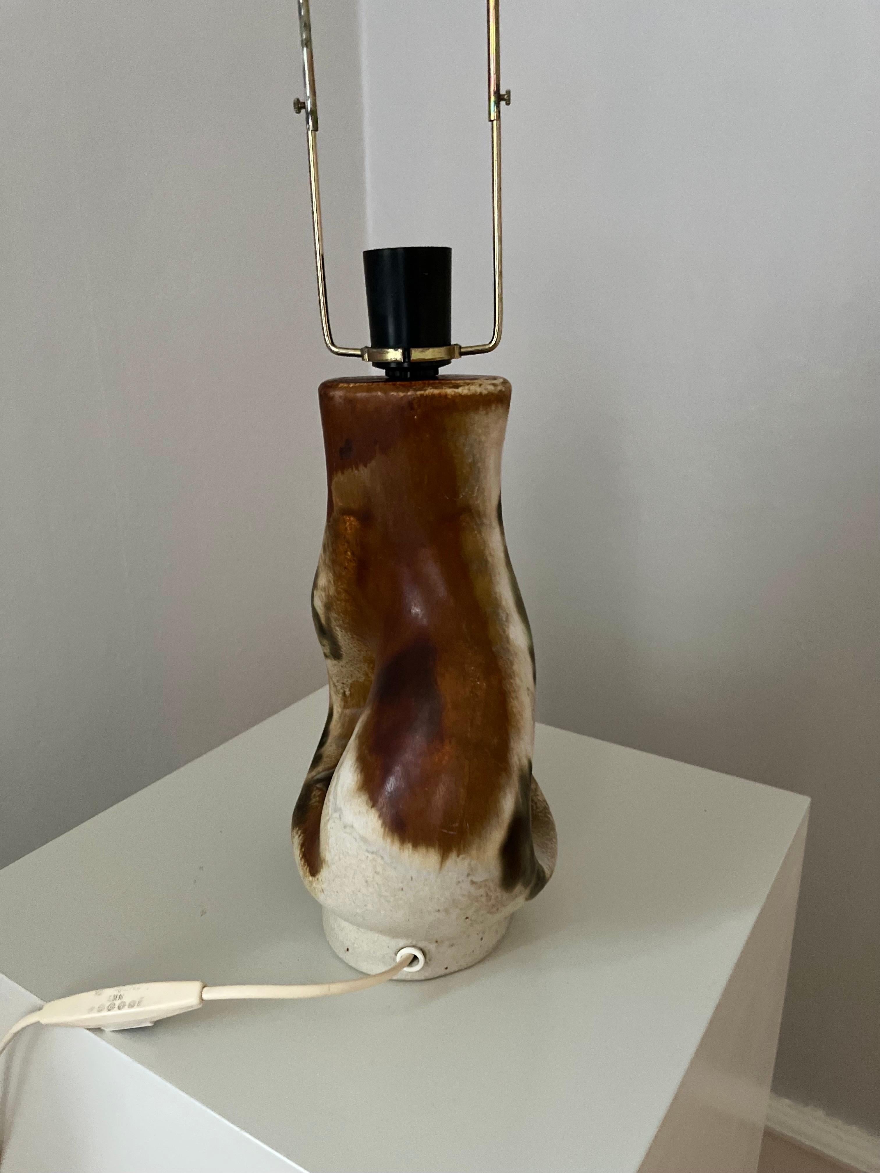 Skandinavische moderne skulpturale Tischlampe aus Steingut von Dänemark Axella, 1960er Jahre im Angebot 11