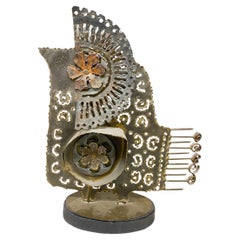 Skandinavische moderne Skulptur eines Vogels aus Metall und Kupfer, Holzsockel
