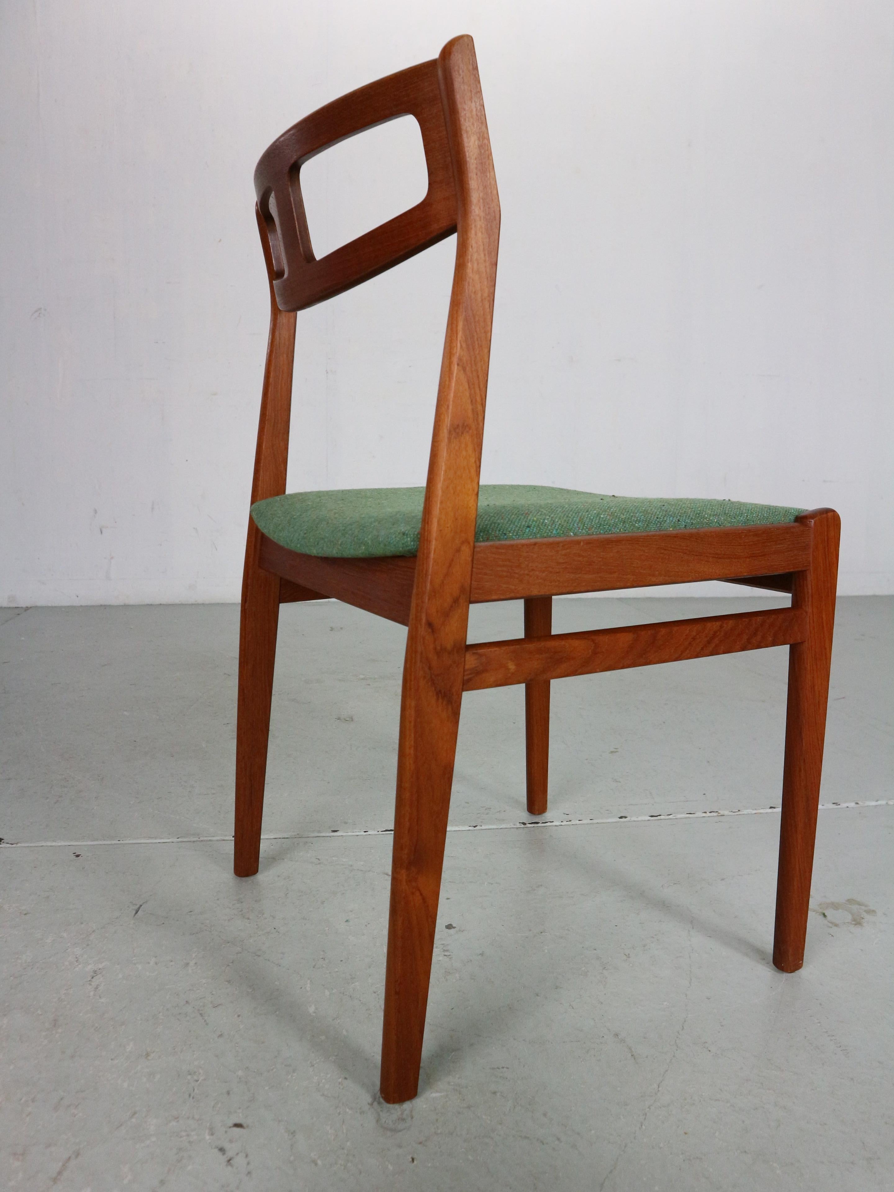Scandinavian Modern Set of 5 Teak& Green New Upholstery Dinning Room Chairs For Sale 5