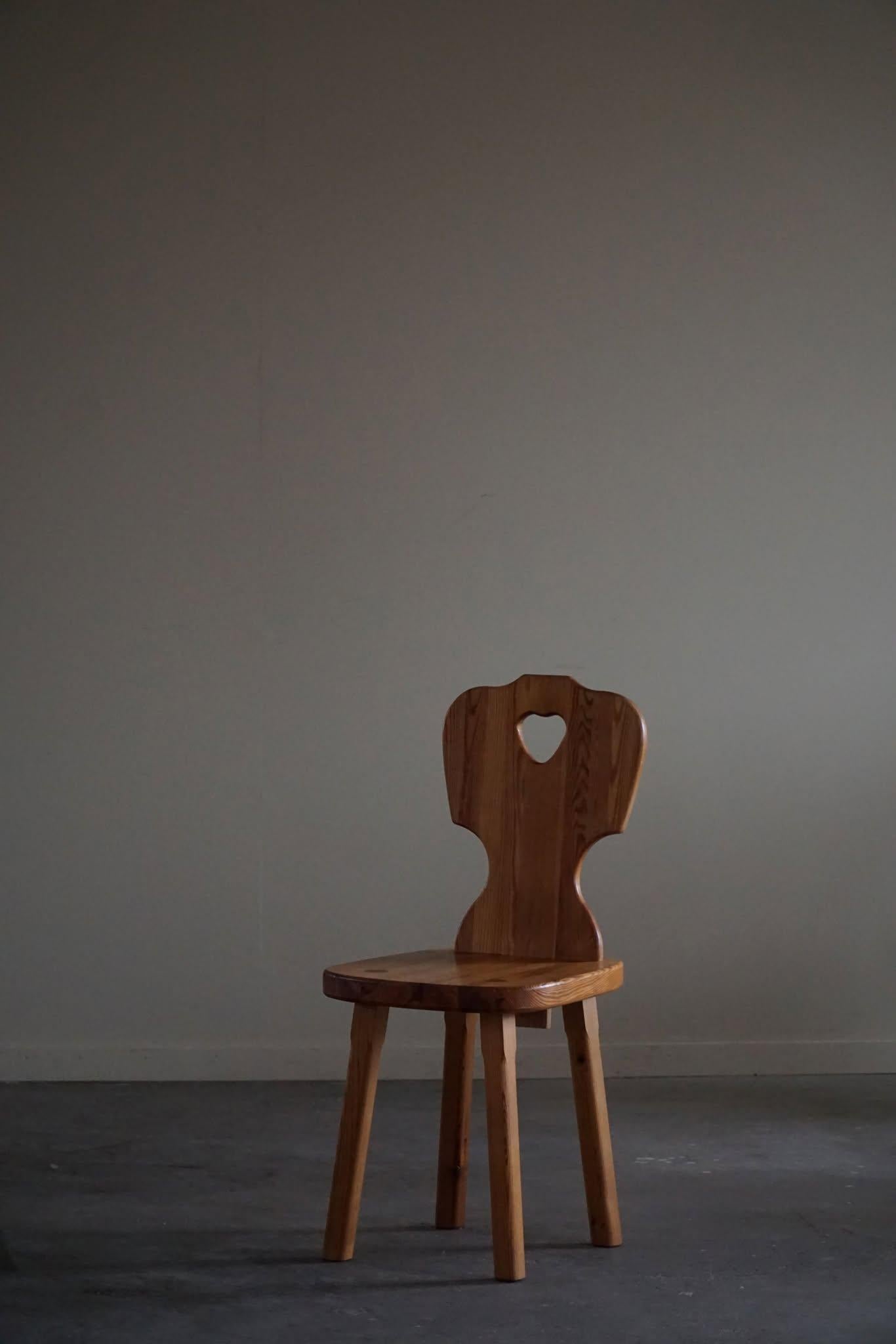 Scandinavian Modern, Set of 6 Chairs in Pine, by a Swedish Cabinetmaker, 1960s 5