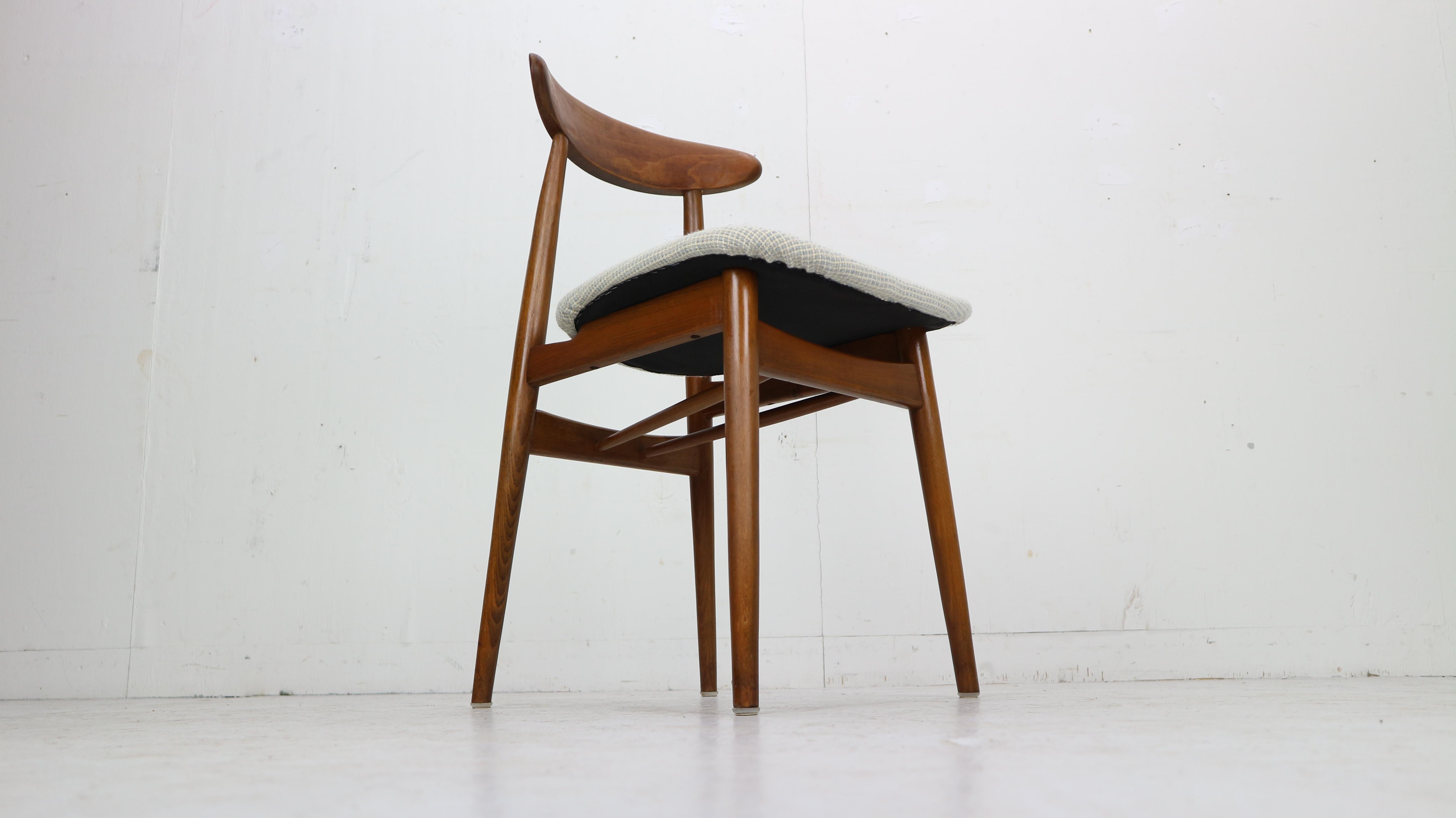 Scandinavian Modern Set of Six Danish Teak Dining Room Chairs, 1960s 3