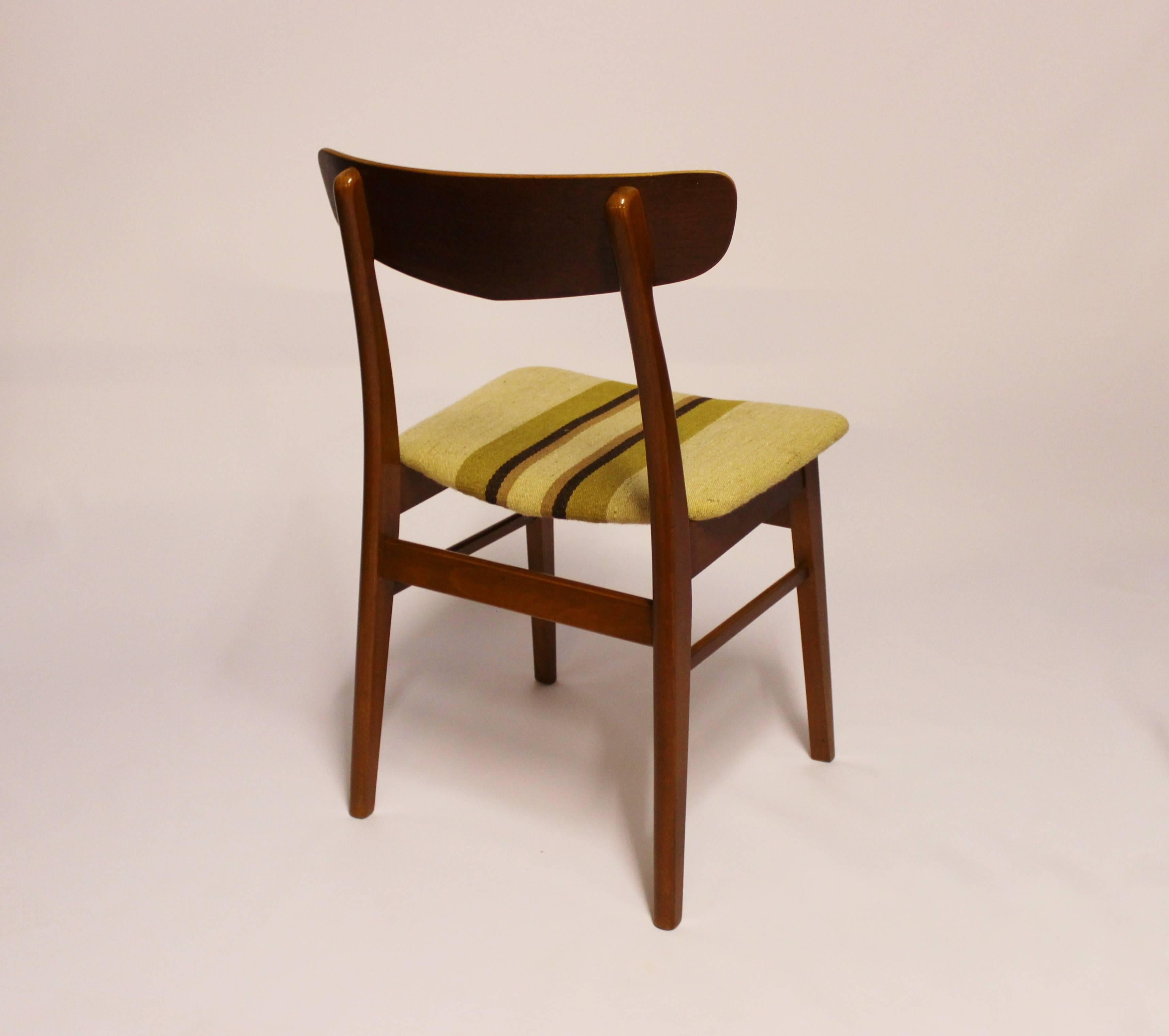 Oiled Scandinavian Modern Set of Six Dining Chairs in Teak from the 1960s For Sale