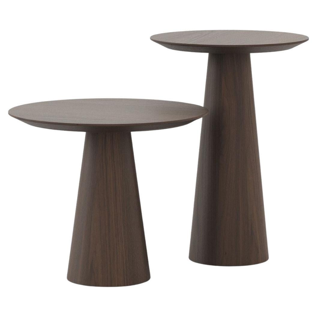 Ensemble de tables d'appoint scandinaves modernes Olivier en noyer, fabriquées à la main en vente