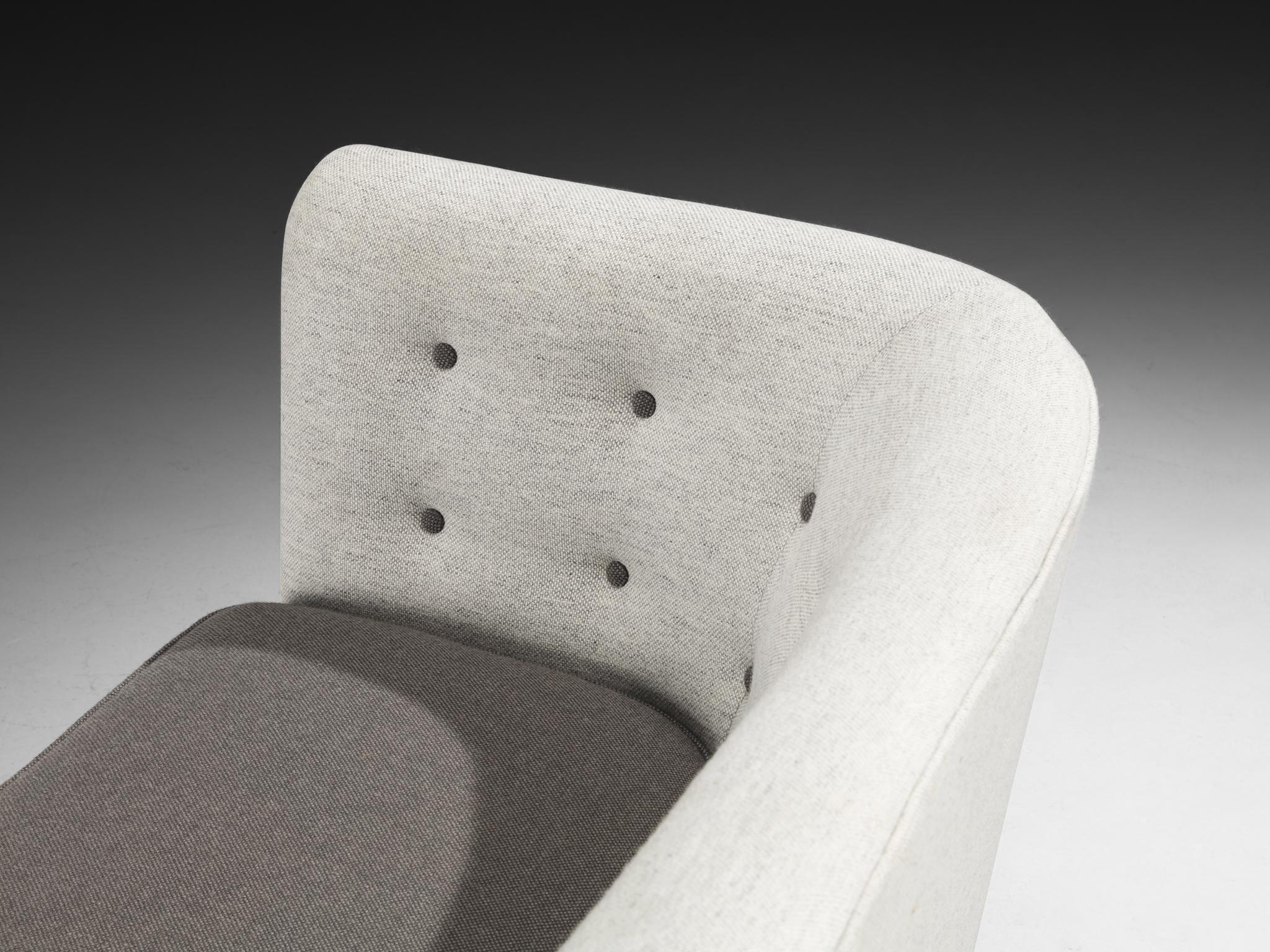 Skandinavisch-modernes Settee oder Sofa mit grauer Polsterung (Art déco) im Angebot