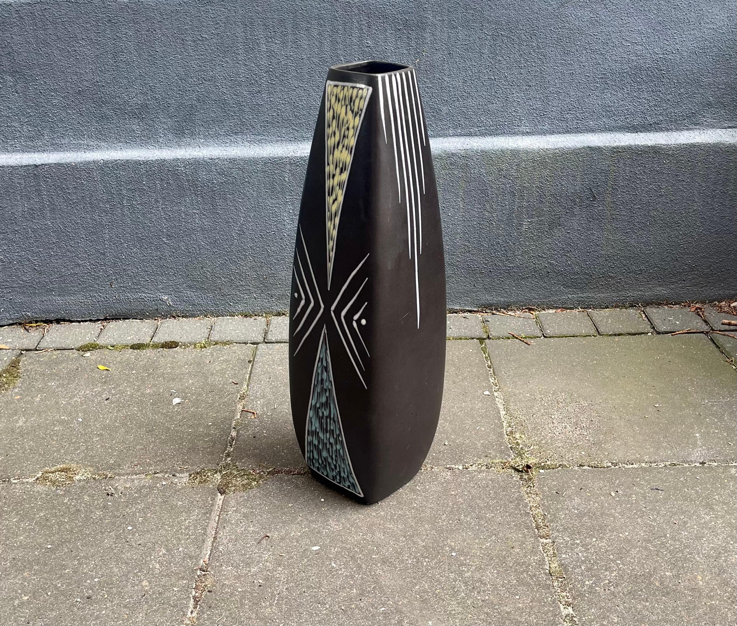 Glazed Scandinavian Modern Søholm Black Ceramic Floor Vase by Svend Aage Holm-Sørensen For Sale
