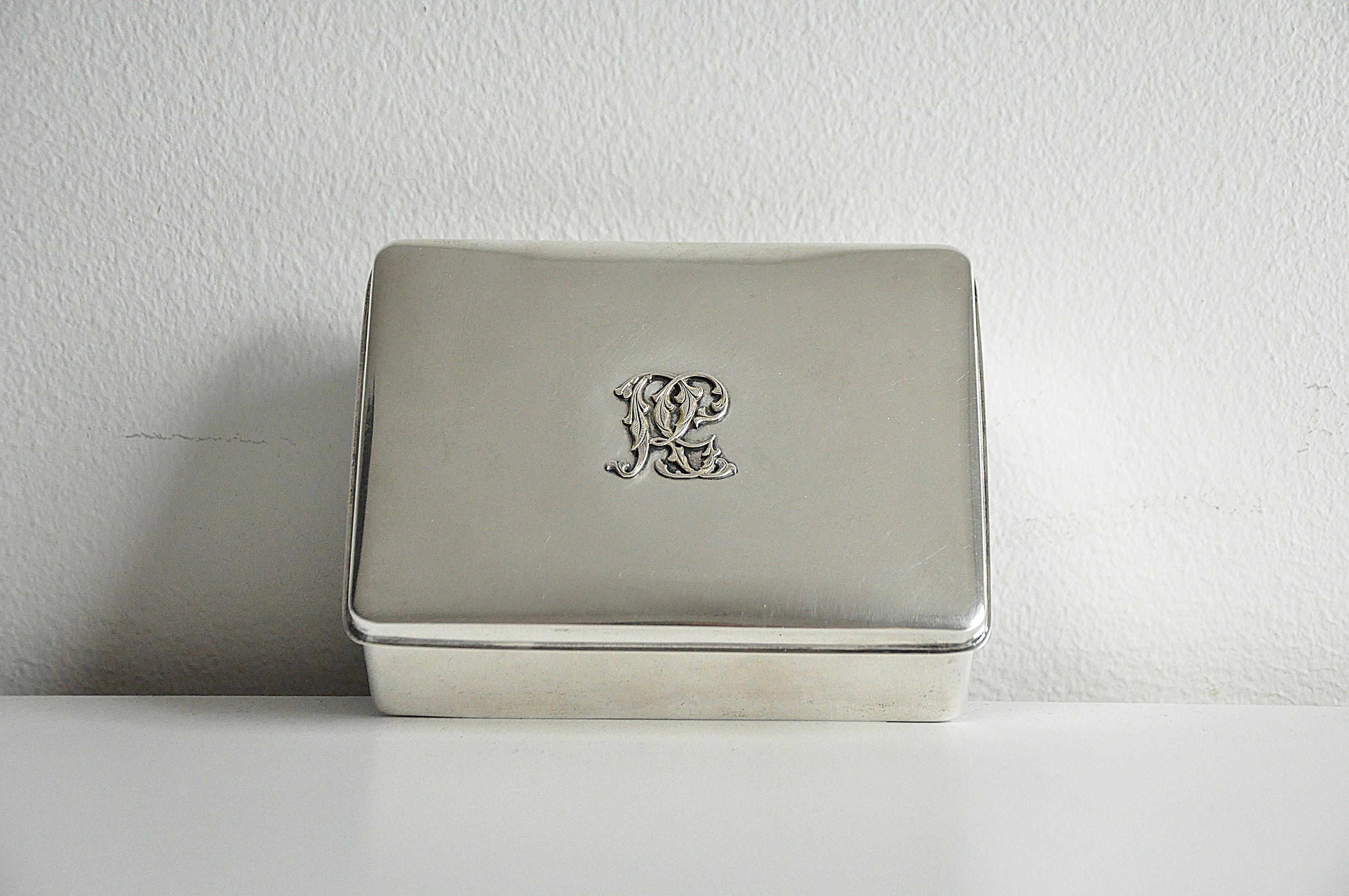 Swedish Scandinavian Modern Silver Box from C. G. Hallberg, Sweden -1937 For Sale
