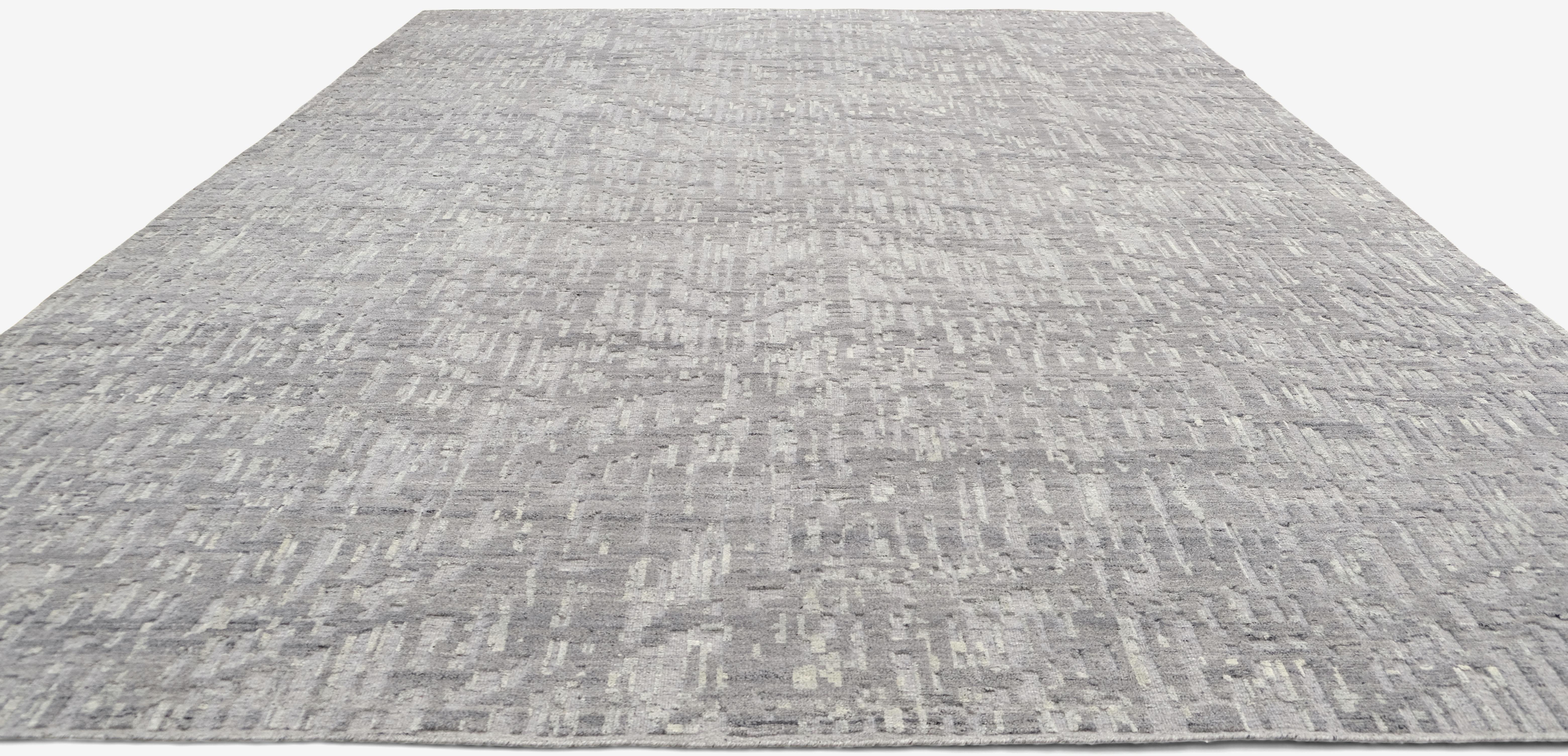 Annodato a mano Scandinavian Modern Silver Grey Textured Wool Rug 12'1''x16' in vendita