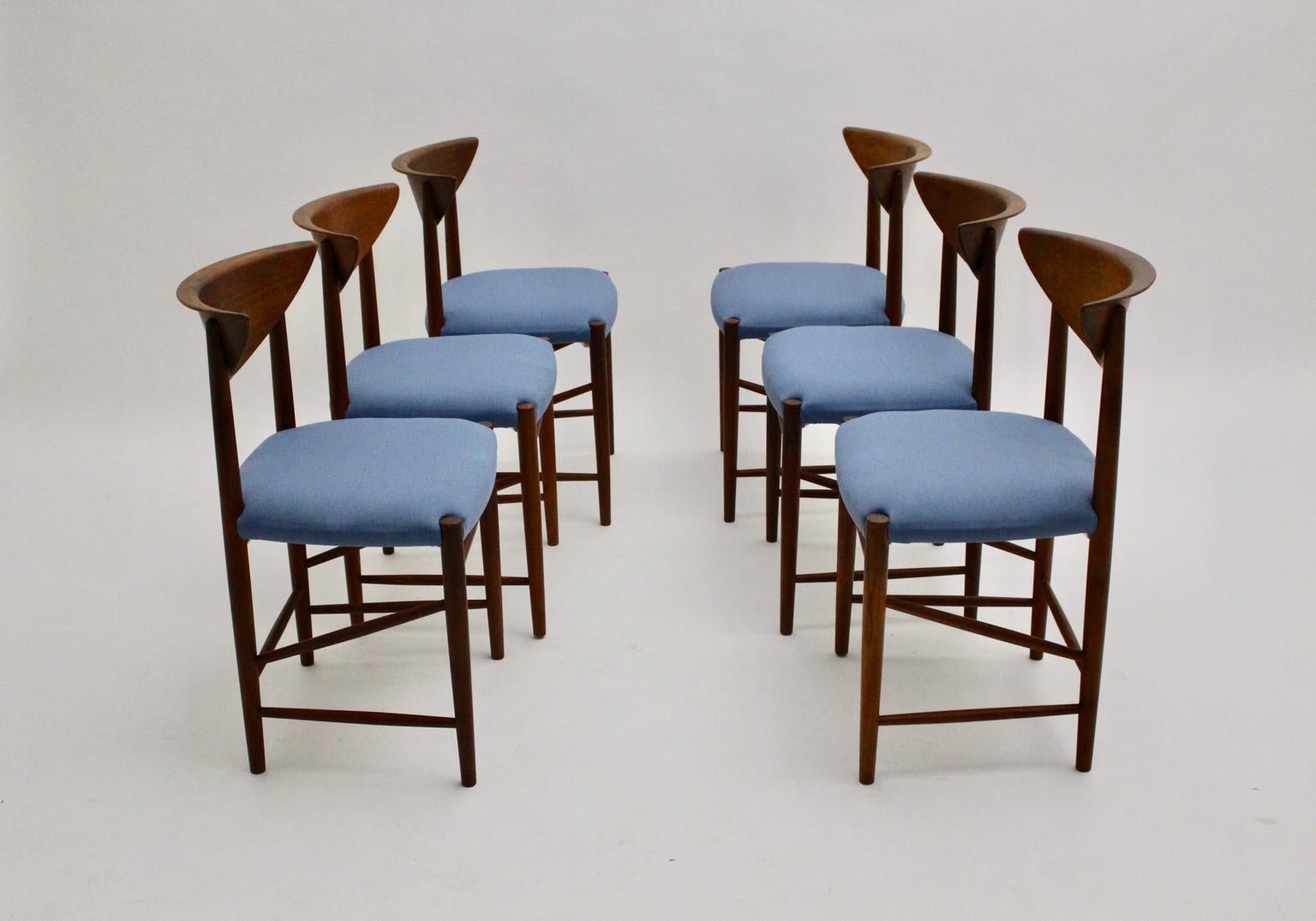 Scandinavian Modern Six Vintage Teak Dining Chairs or Chairs Peter Hvidt Denmark For Sale 9