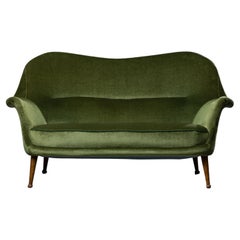 Skandinavisches modernes Sofa von Arne Norell „Divina“