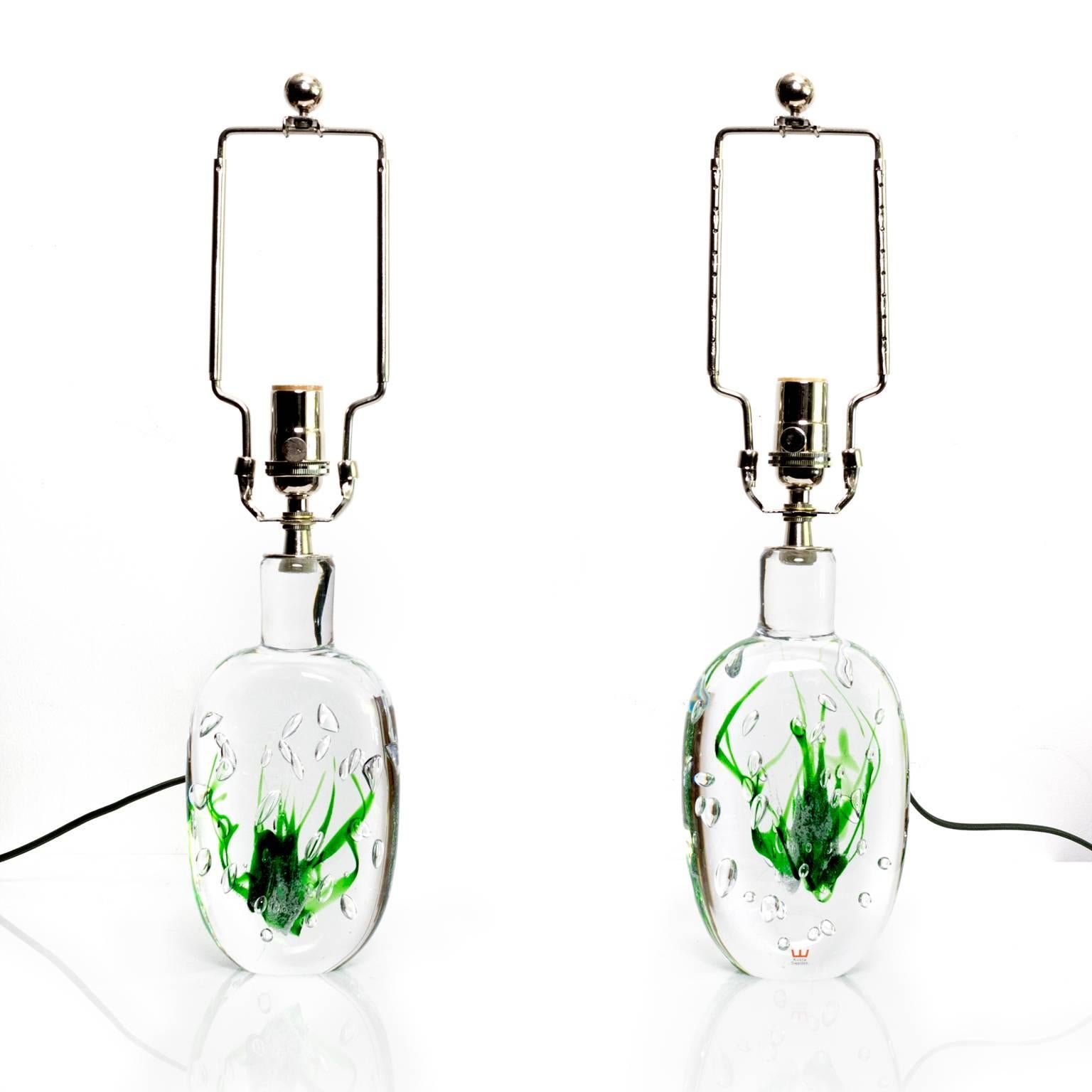 Scandinave moderne Lampes scandinaves modernes en cristal massif de Vicke Lindstrand pour Kosta en vente