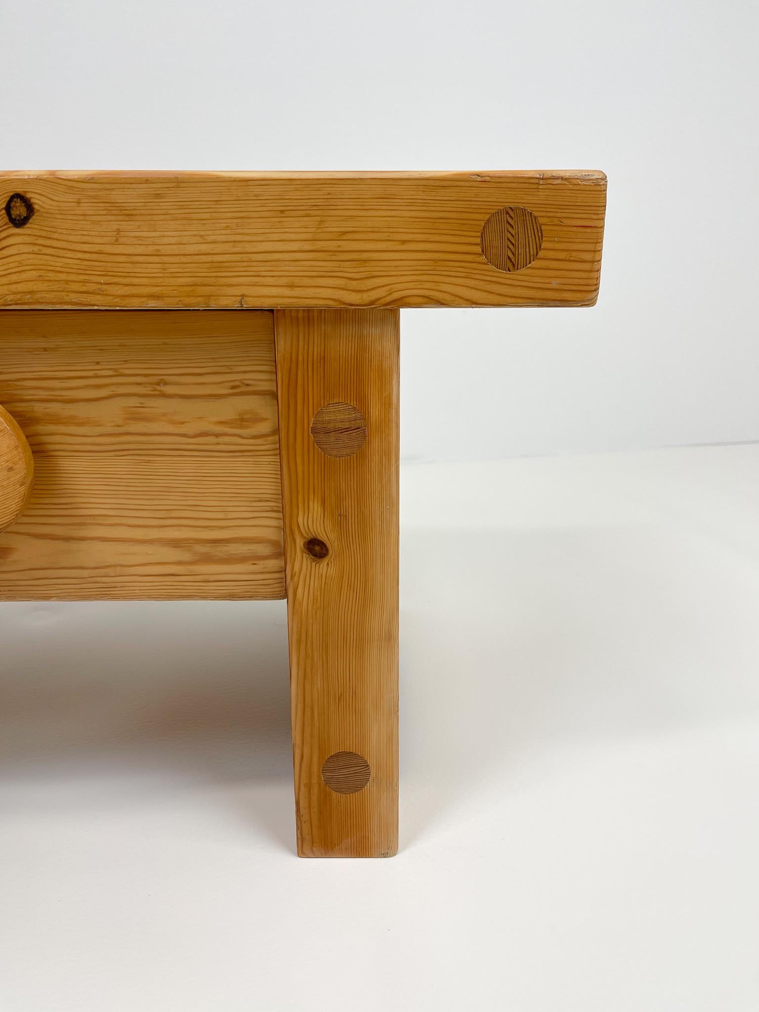 Scandinavian Modern Solid Pine Bench by Fröseke, Furniture Maker in Sweden, 1970s For Sale 4