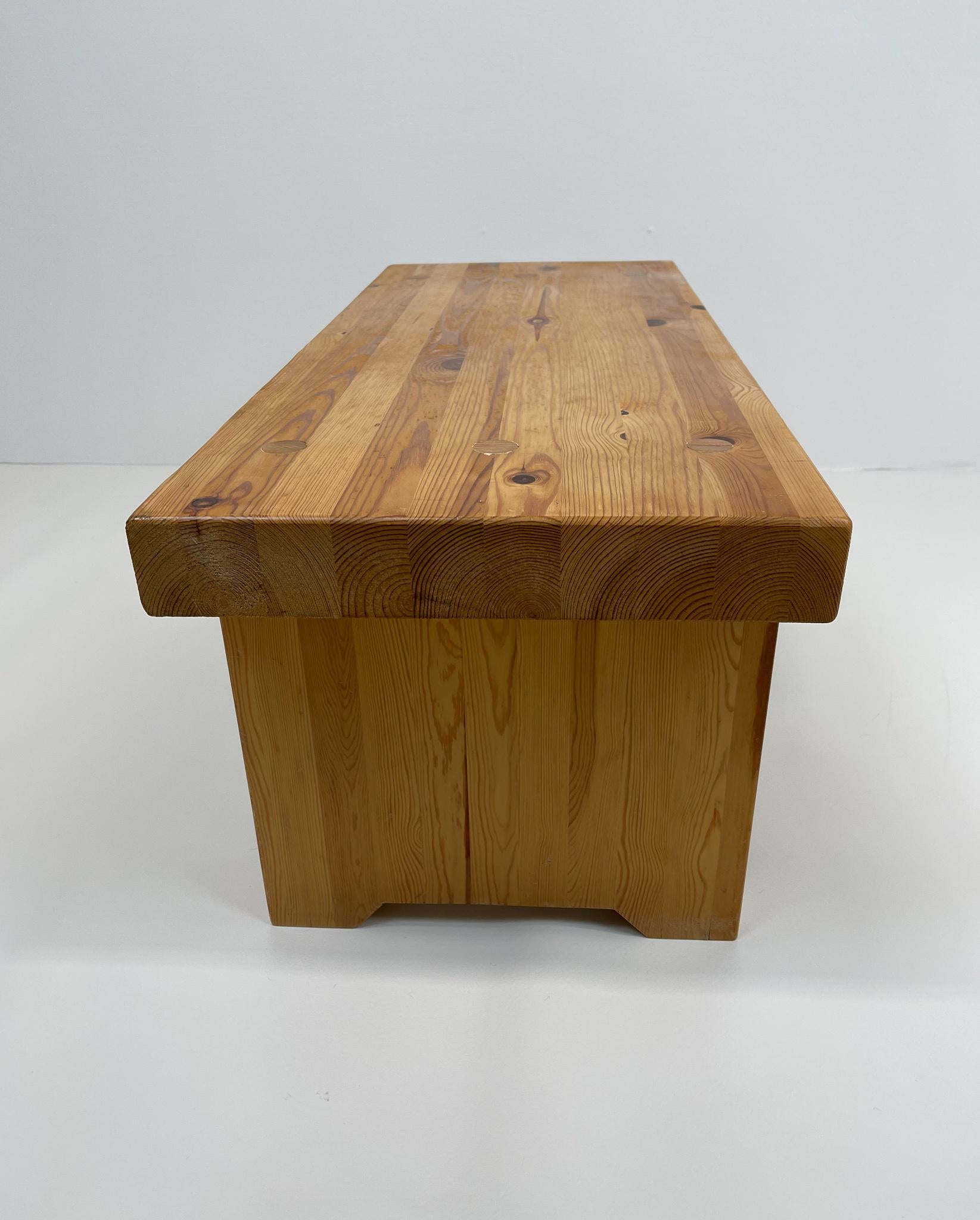 Scandinavian Modern Solid Pine Bench by Fröseke, Furniture Maker in Sweden, 1970s For Sale 6