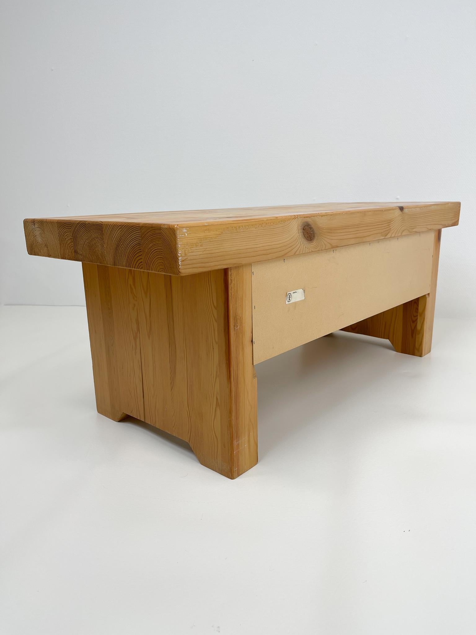Scandinavian Modern Solid Pine Bench by Fröseke, Furniture Maker in Sweden, 1970s For Sale 7