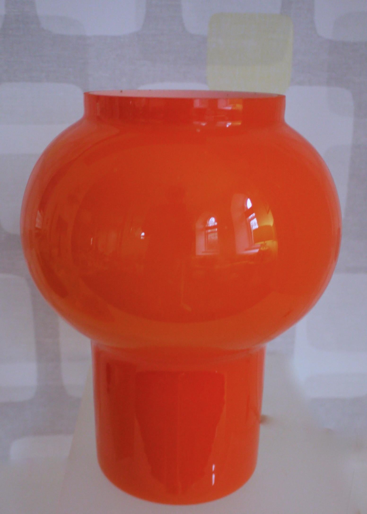Scandinavian Modern Space Age/Sputnik Orange Table Lamp Cased Glass Early 1970 For Sale 6