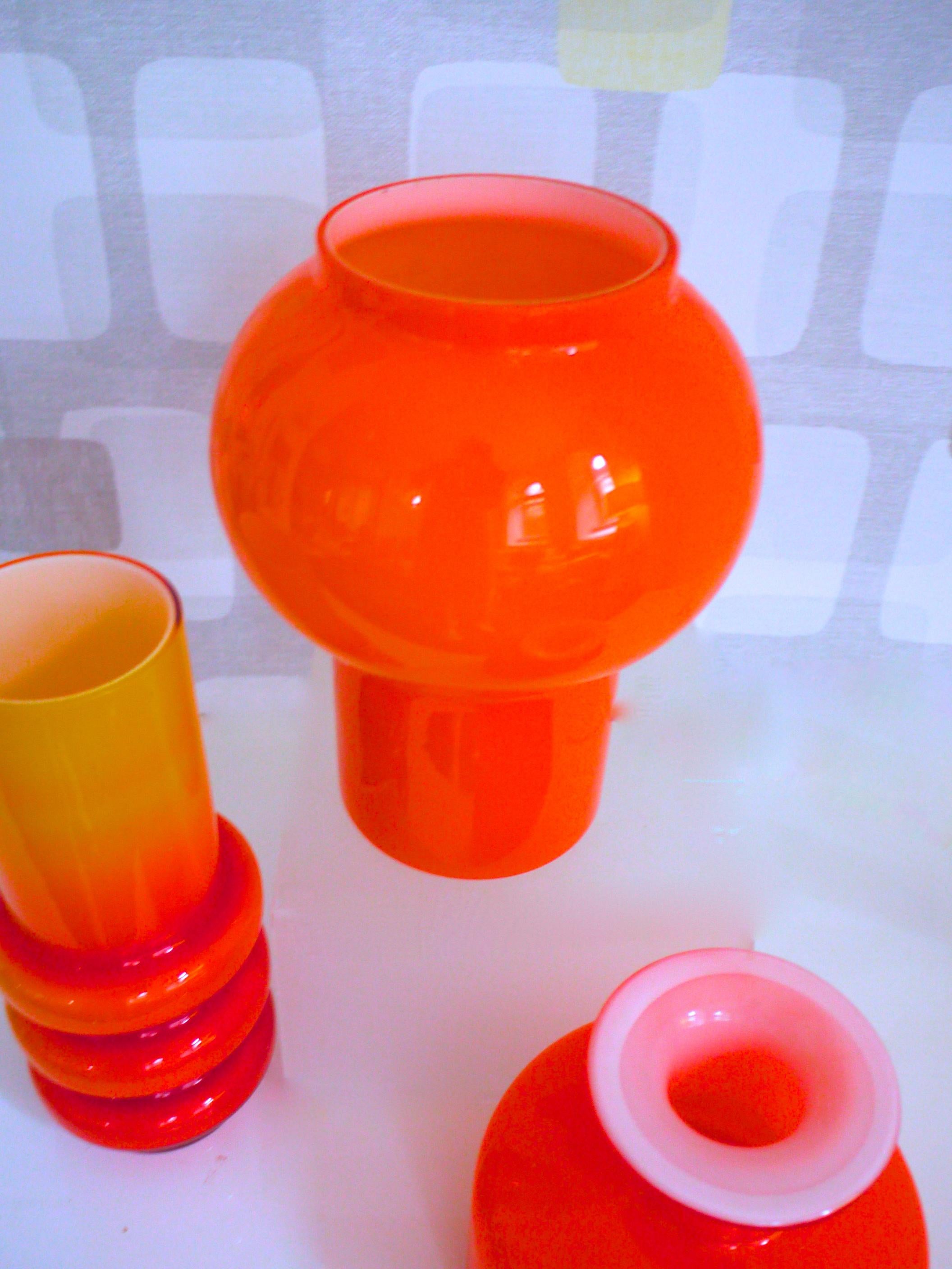 Scandinavian Modern Space Age/Sputnik Orange Table Lamp Cased Glass Early 1970 For Sale 3