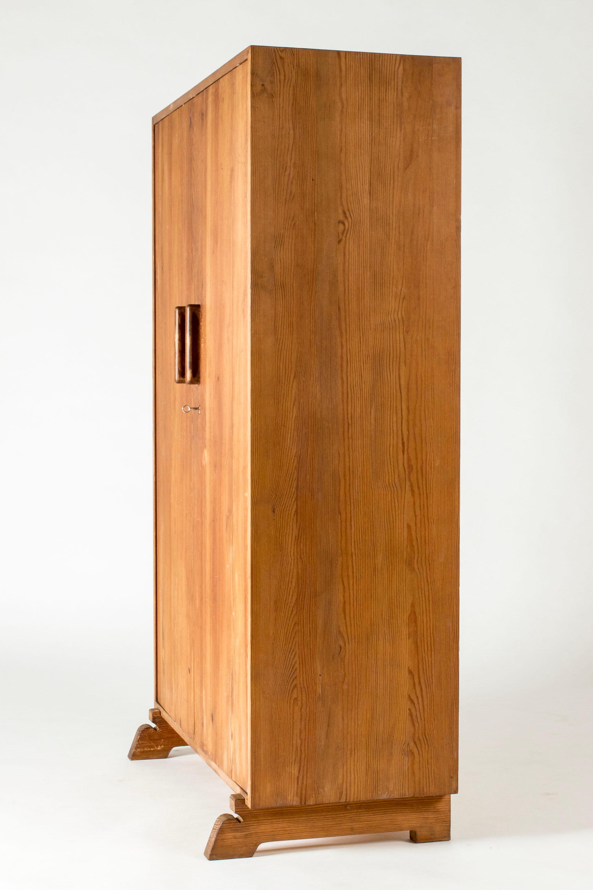 Skandinavischer moderner „Sport“-Schrank, Axel Einar Hjorth, NK, Schweden, 1930er Jahre im Angebot 2