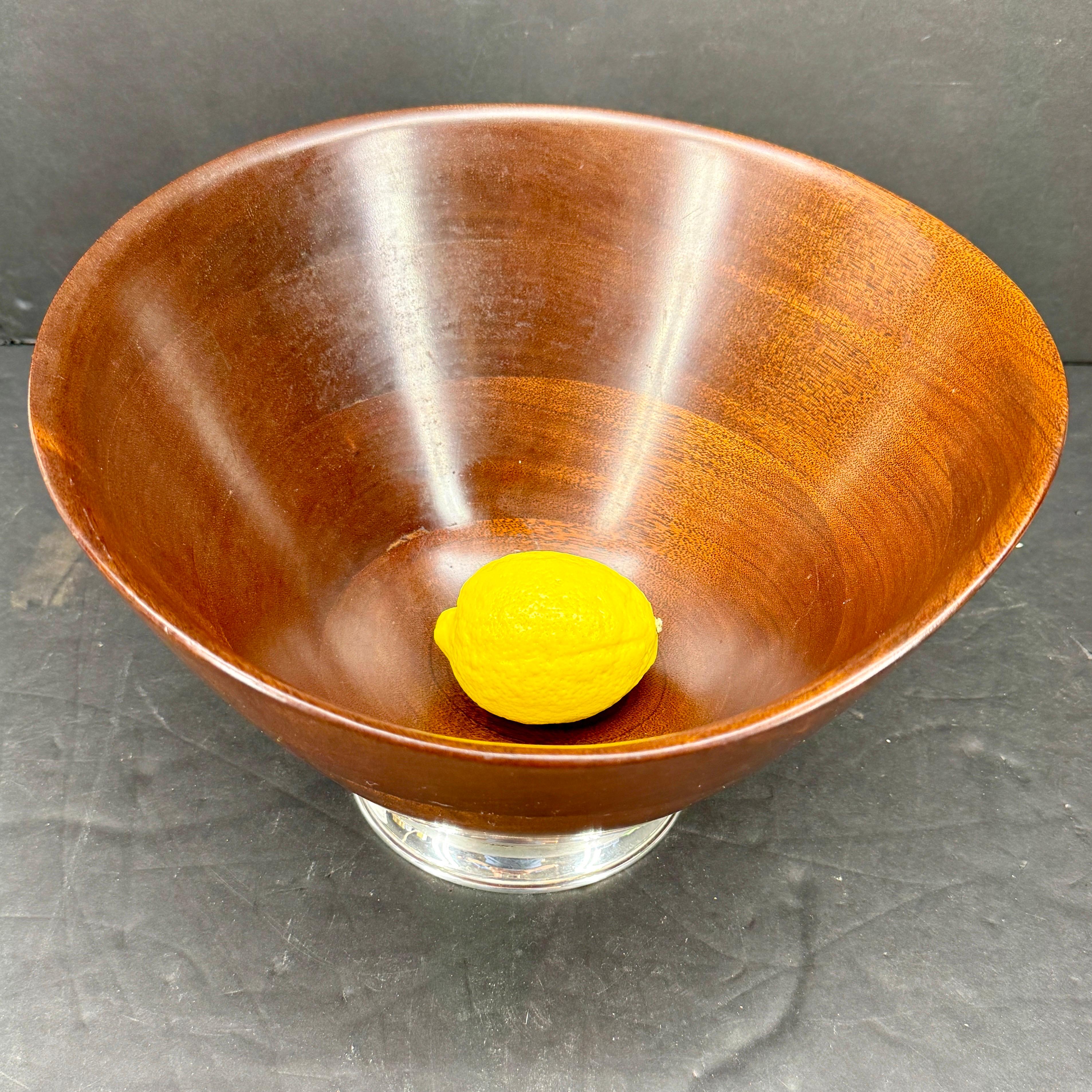 Bol scandinave moderne en argent sterling et bois d'acajou en vente 1