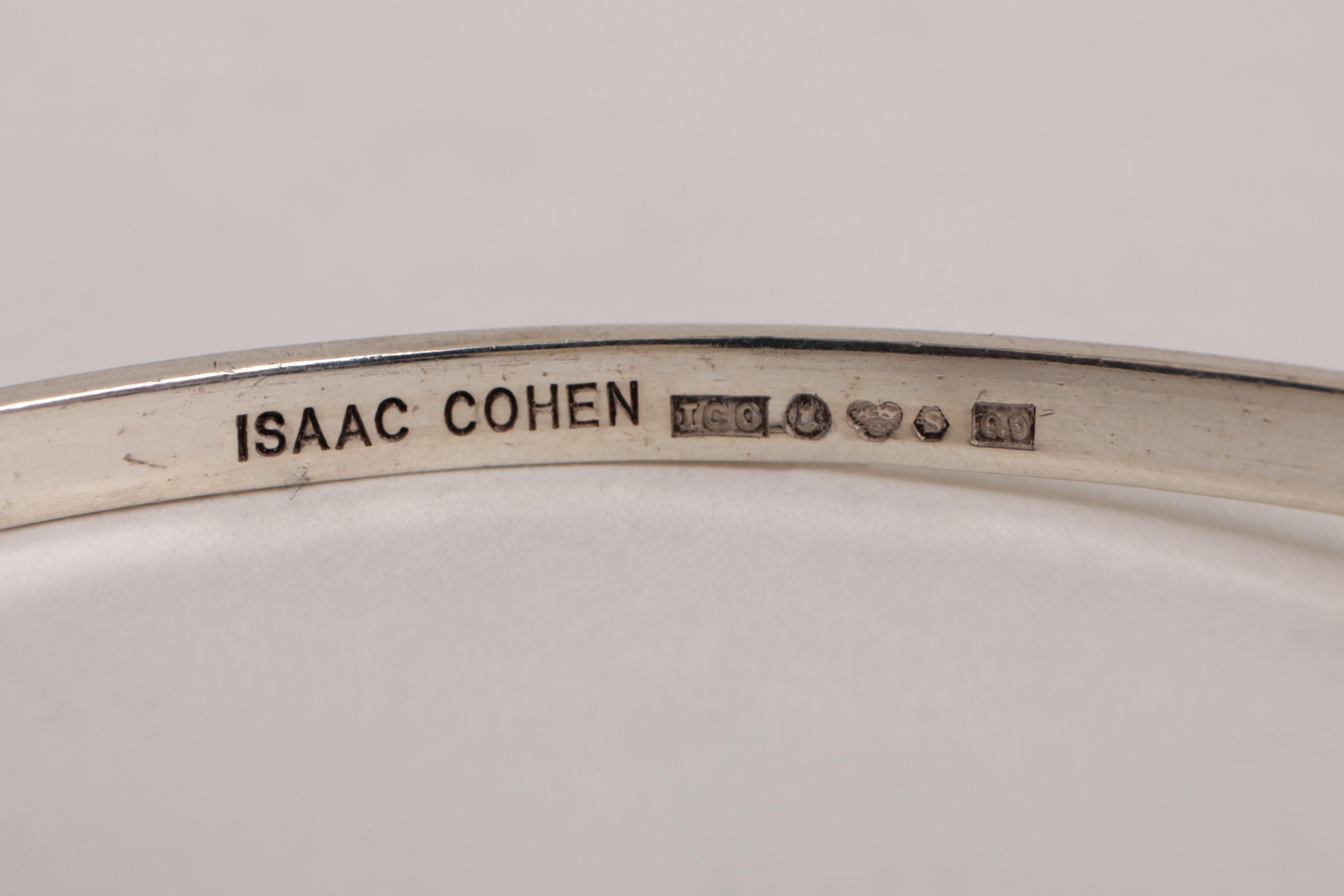 Scandinavian Modern Sterling Silver bracelet by Isaac Cohen with green stone. For Sale 4