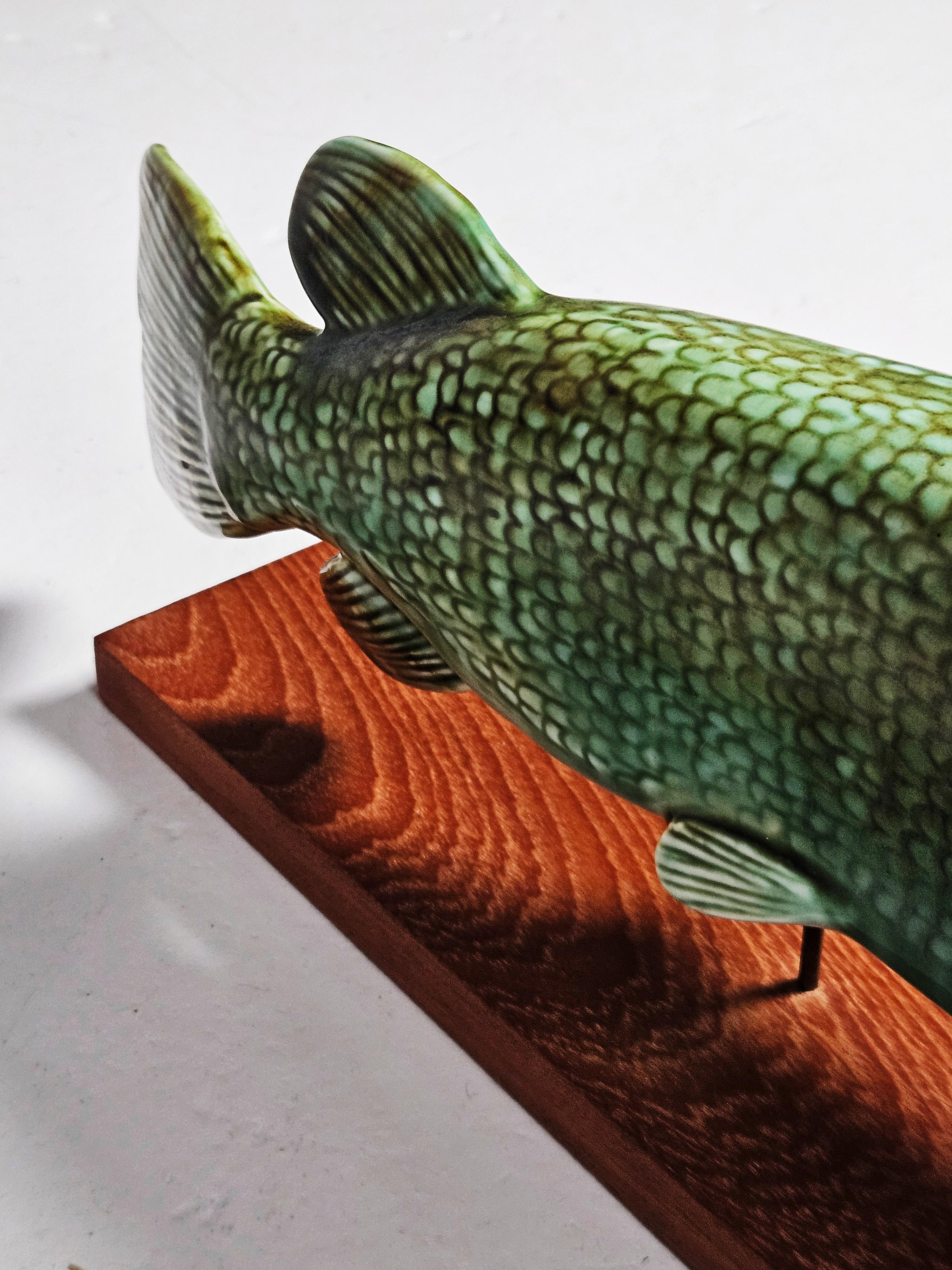 Scandinavian modern stoneware pike by Sven Wejsfelt, Gustavsberg, Sweden, 1980s For Sale 3