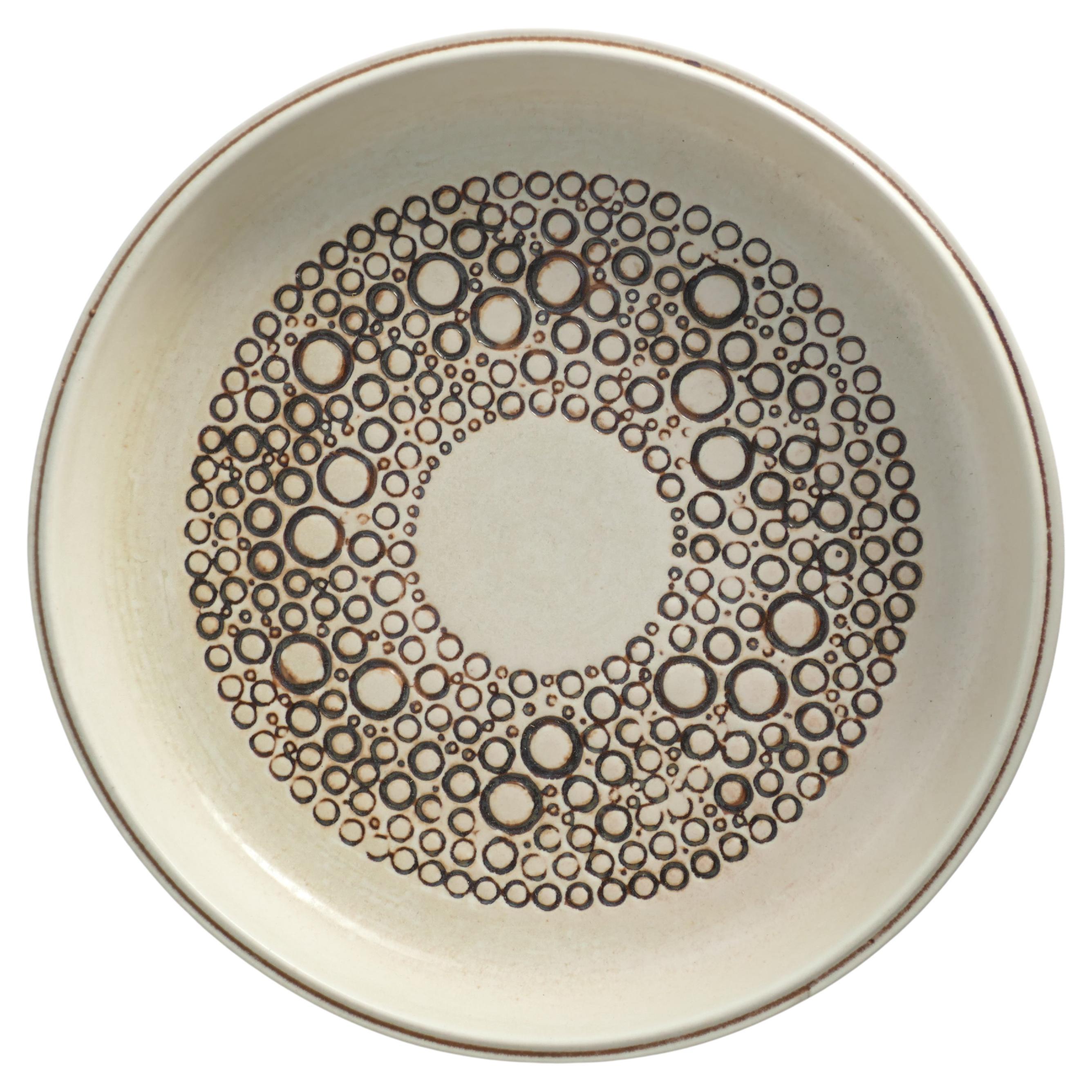 Assiette en grès moderne scandinave Mykene de Britt-Louise Sundell, Gustavsberg
