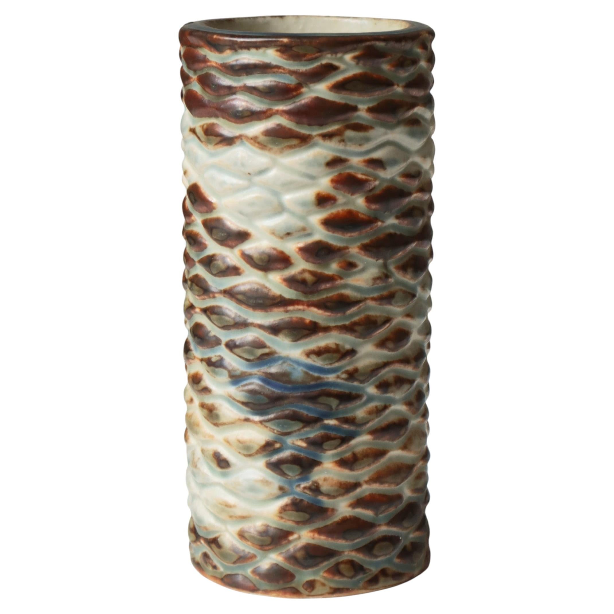 Vaso in gres The Modern Scandinavian di Axel Salto Budding Style, Royal Copenhagen
