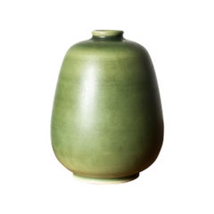 Scandinavian Modern Stoneware vase by Eric & Ingrid Triller, Tobo, Sweden, 1950s