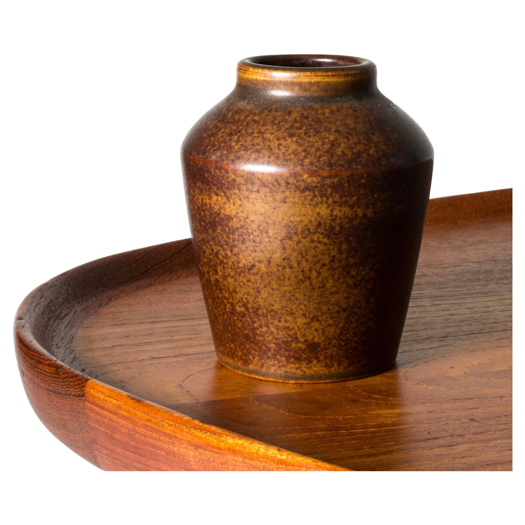 Scandinavian Modern Stoneware vase by Eric & Ingrid Triller, Tobo, Sweden, 1950s For Sale