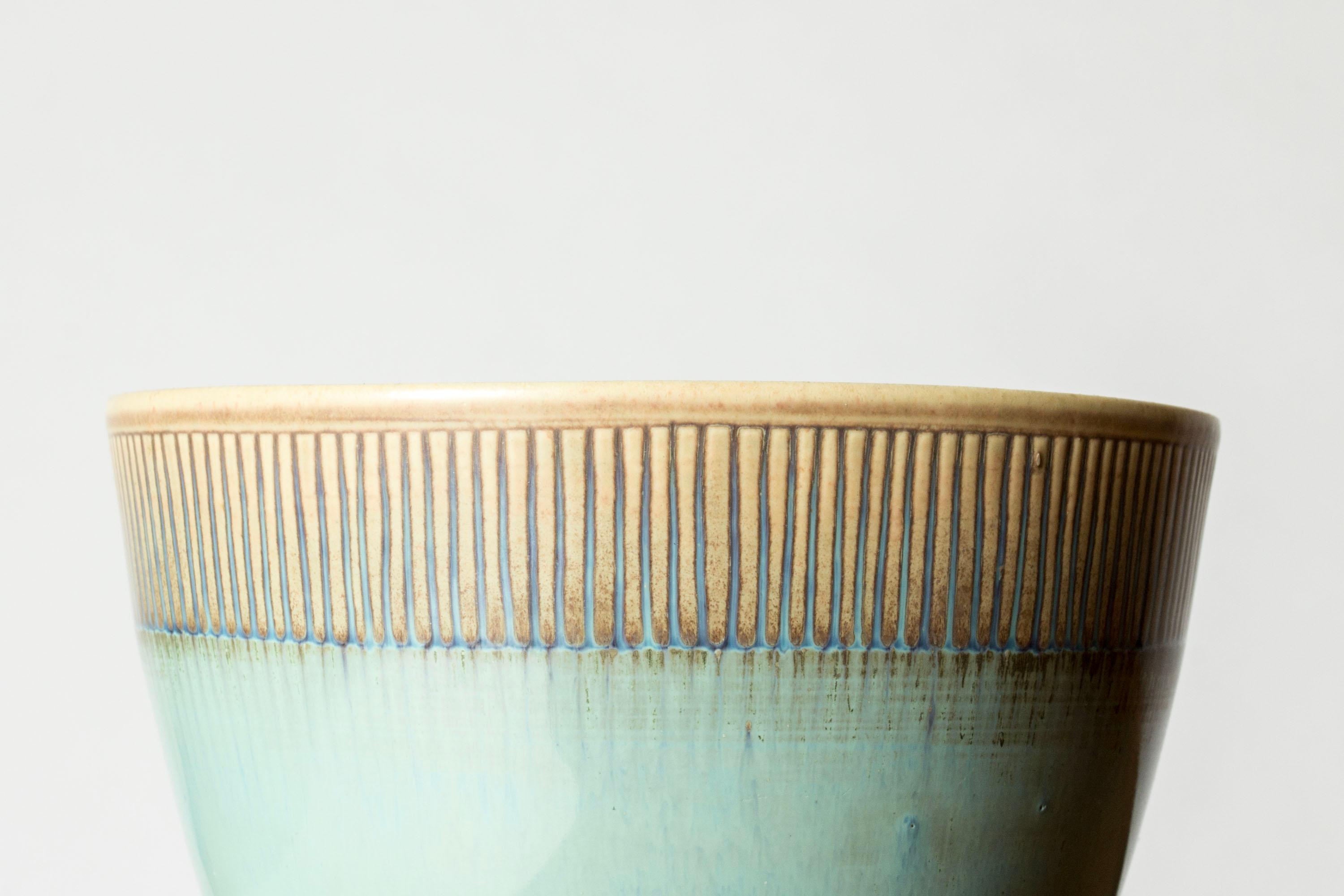 Scandinavo moderno Vaso in gres di The Modern Scandinavian di Stig Lindberg, Gustavsberg, Svezia, anni '50 in vendita