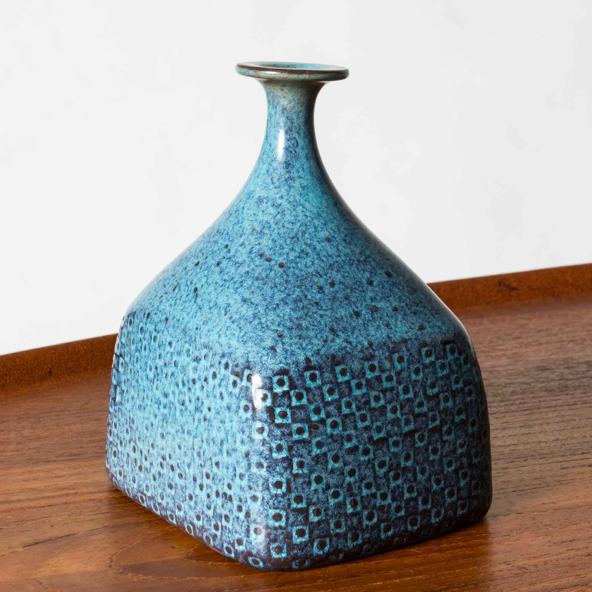 Scandinavian Modern Stoneware vase by Stig Lindberg, Gustavsberg, Sweden, 1950s For Sale 1