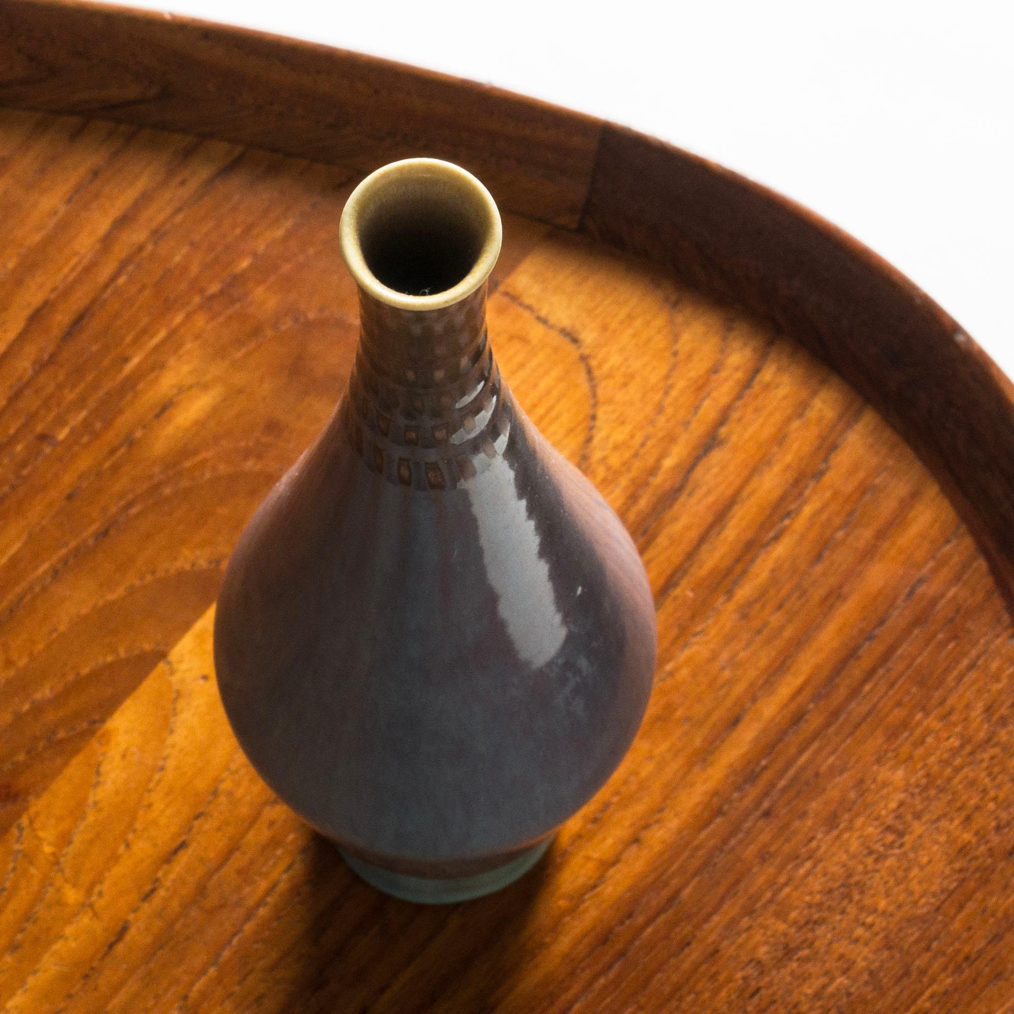 Scandinavian Modern Stoneware vase by Stig Lindberg, Gustavsberg, Sweden, 1950s For Sale 1