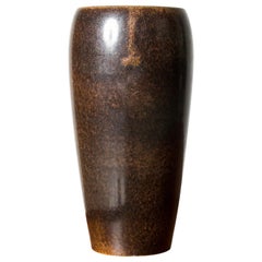 Vase scandinave moderne en grès par Stig Lindberg, Gustavsberg, Suède, années 1960