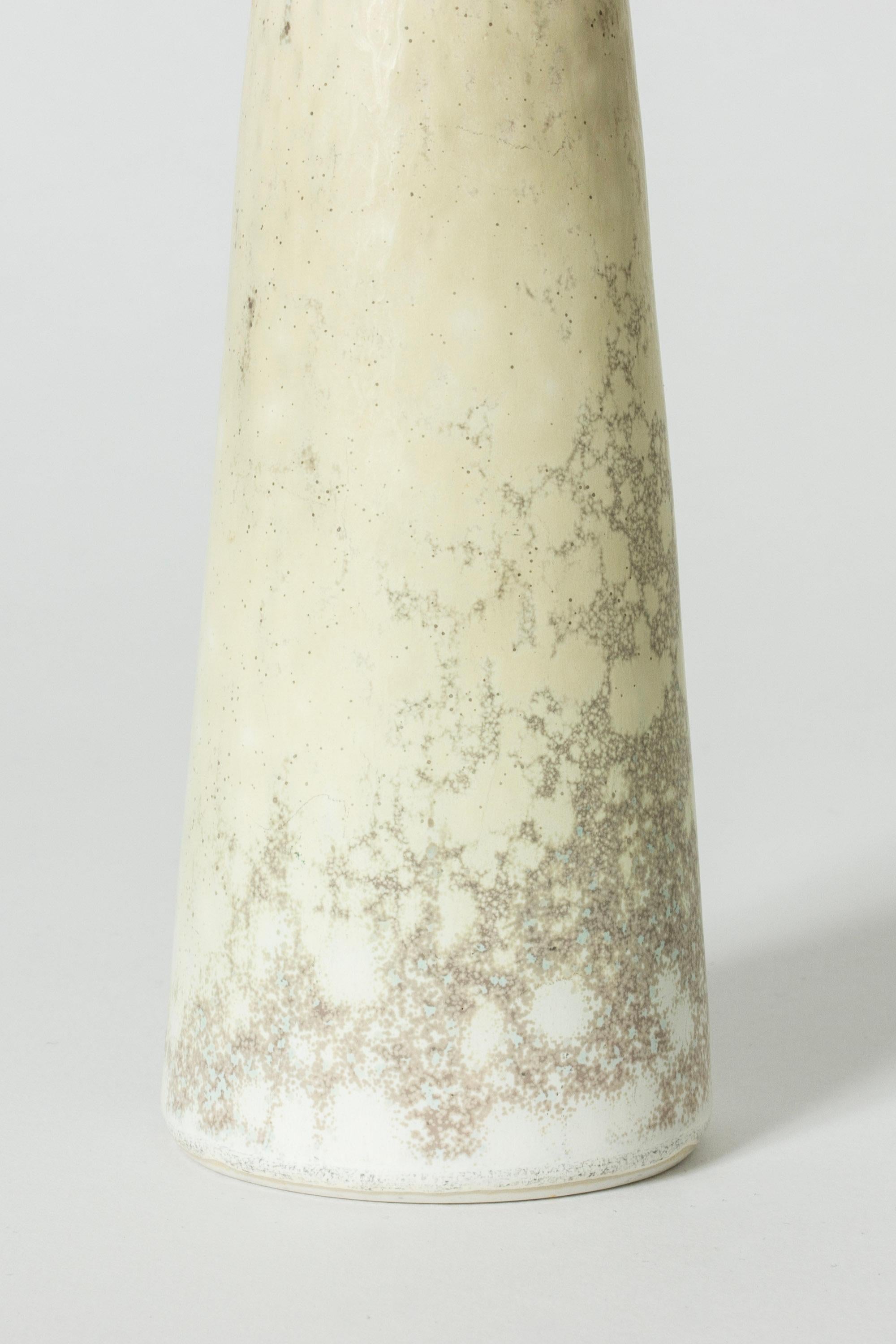 Swedish Scandinavian Modern Stoneware Vase, Carl-Harry Stålhane, Rörstrand, Sweden, 1950 For Sale