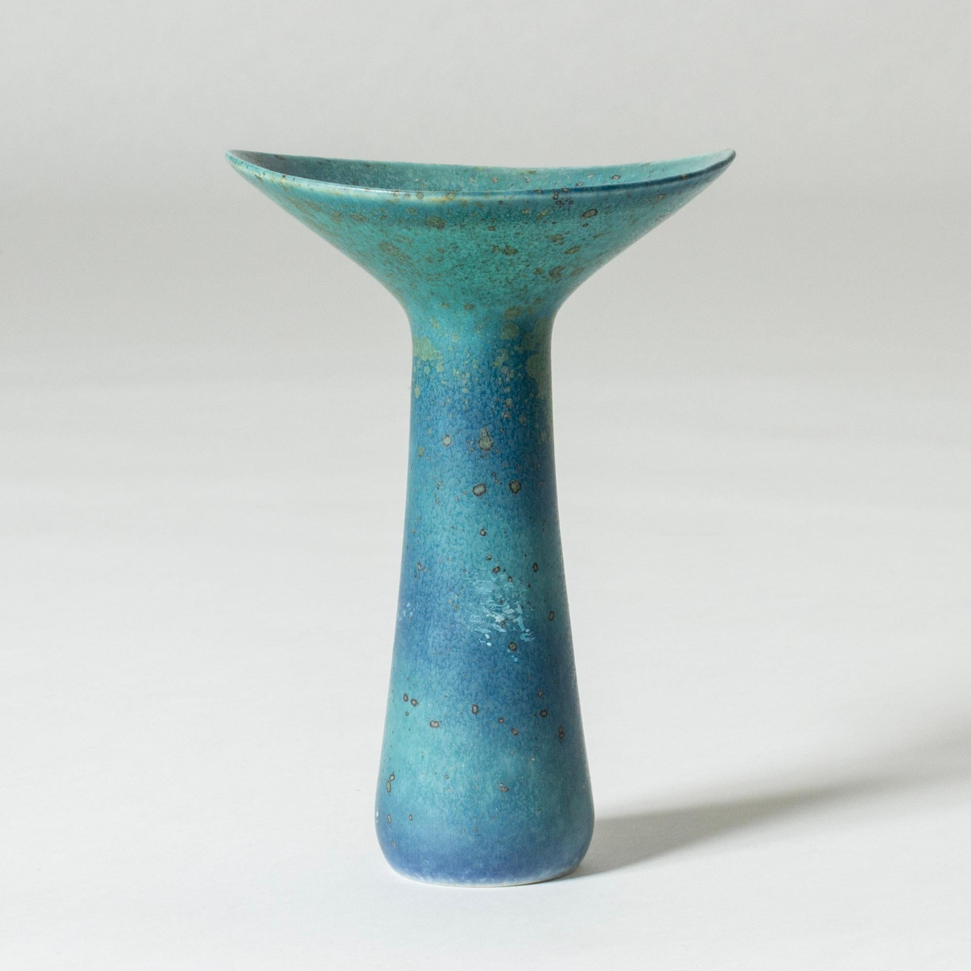 Swedish Scandinavian Modern Stoneware Vase, Carl-Harry Stålhane, Rörstrand, Sweden, 1950