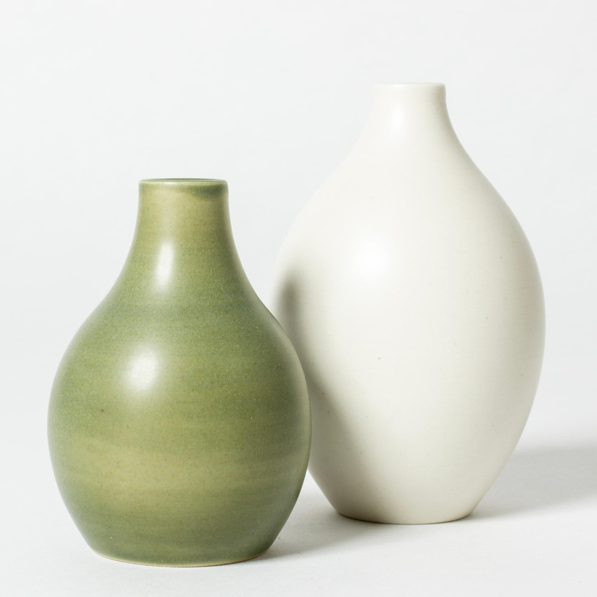 Scandinavian Modern Stoneware vase from Tobo, Sweden, 1950s For Sale 1