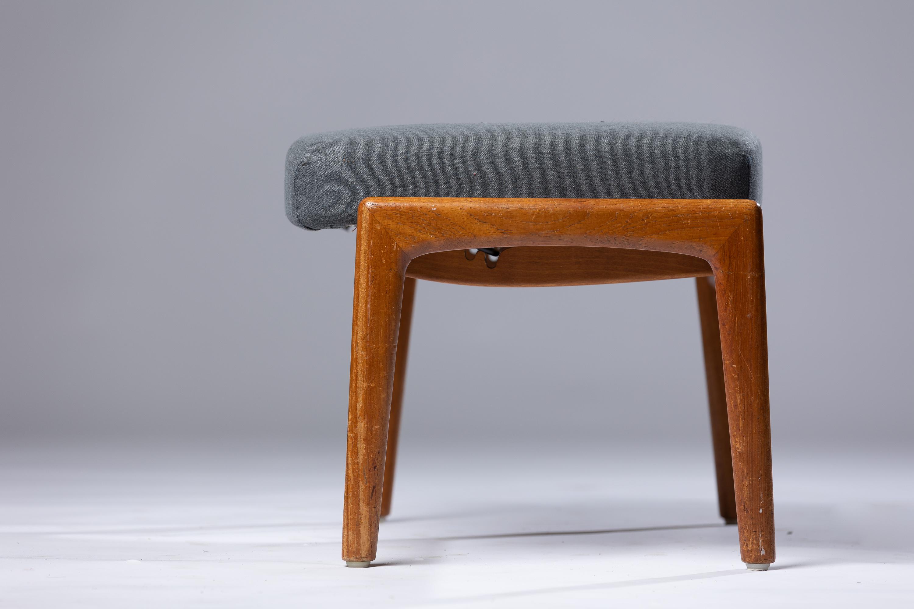 Scandinavian Modern stool from Folke Ohlsson 