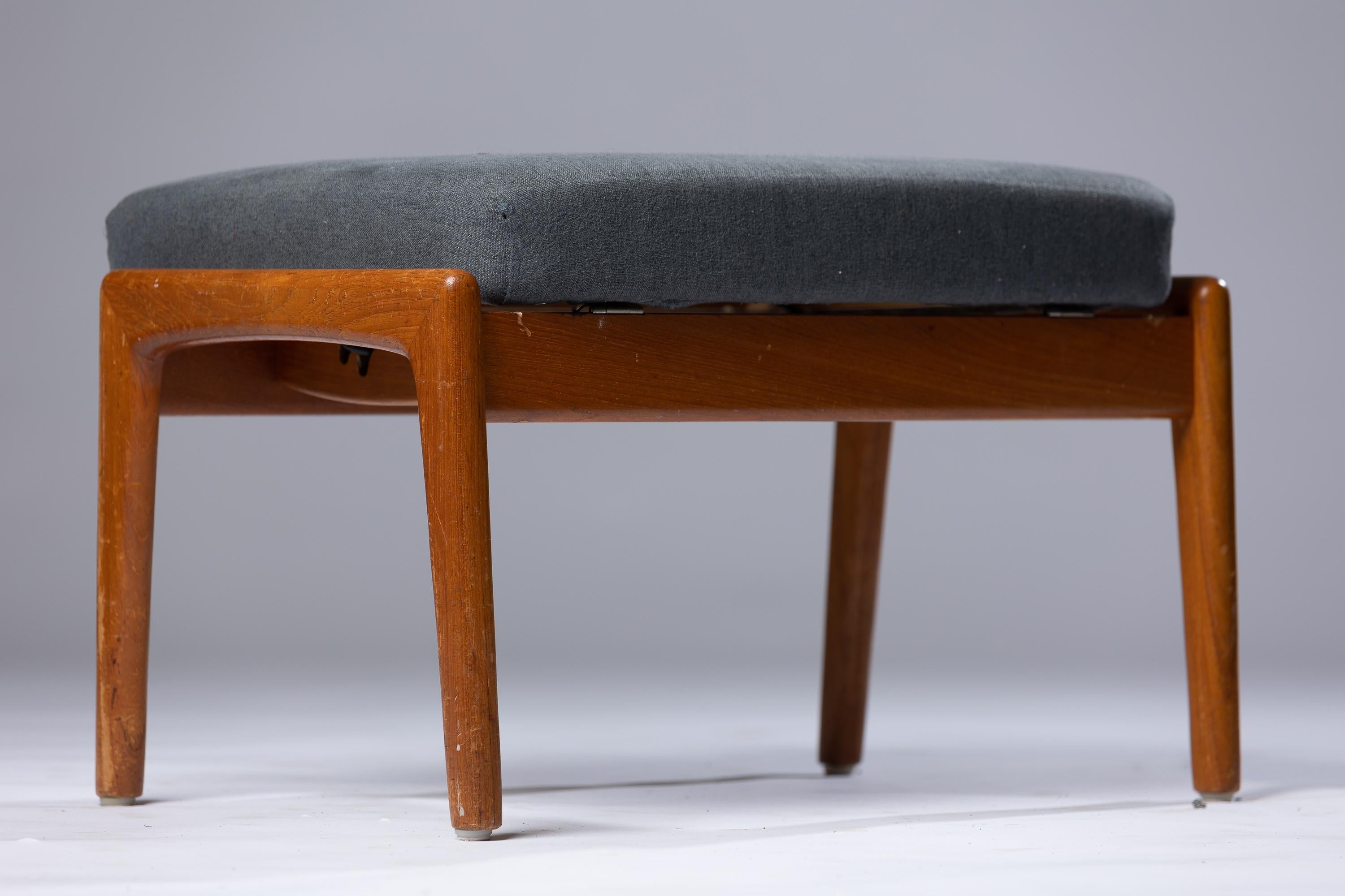 Mid-20th Century Scandinavian Modern stool from Folke Ohlsson 