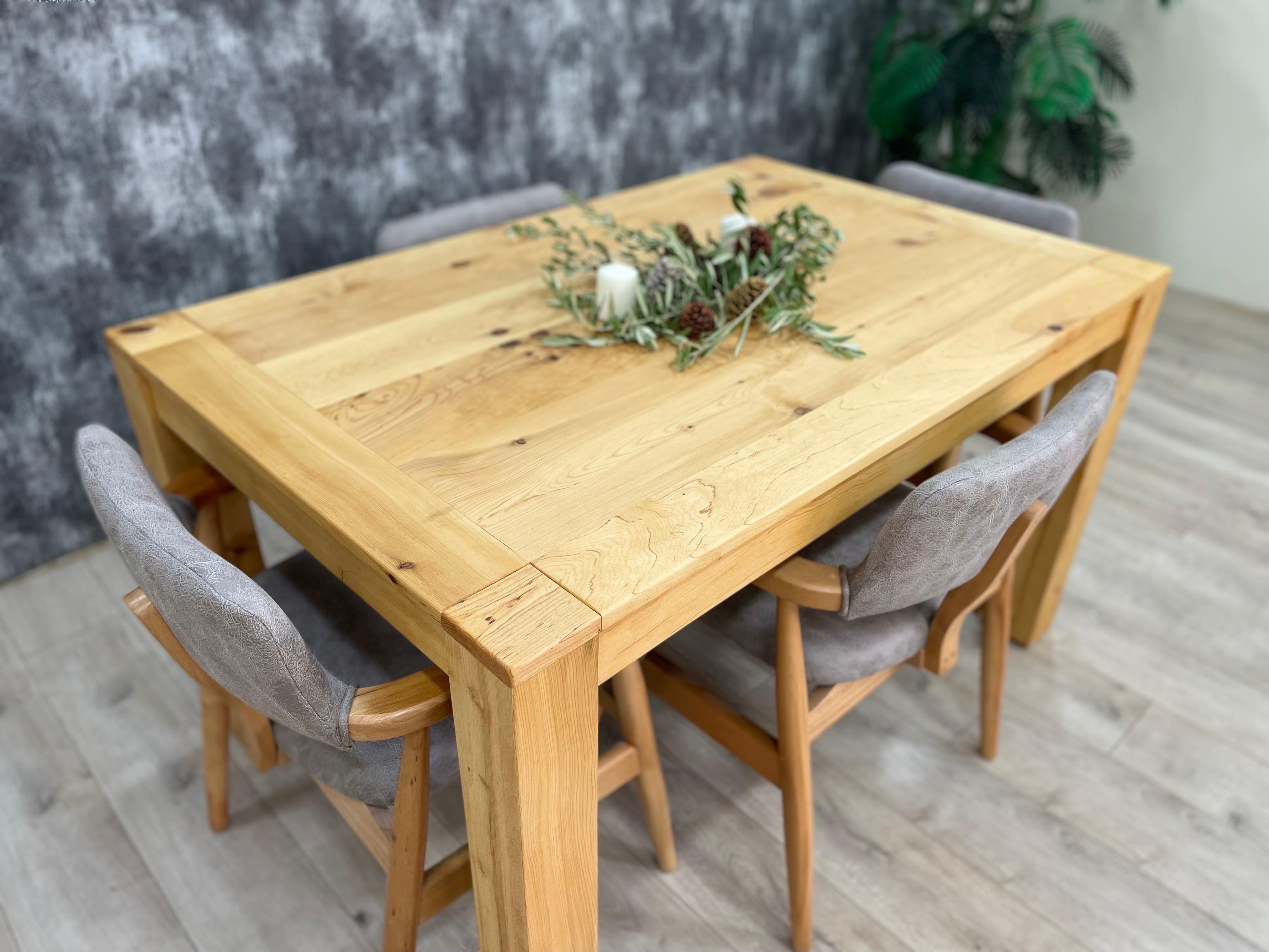 Hand-Crafted Scandinavian Modern Style Dining Table in Solid Cedar Wood, Made to Order For Sale