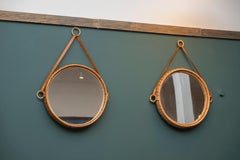 The Modern Scandinavian "Susanne" Wandspiegel aus Rattan und Leder von Bengt Ruda