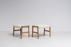 The Modern Scandinavian Scandinavian Oak poufs