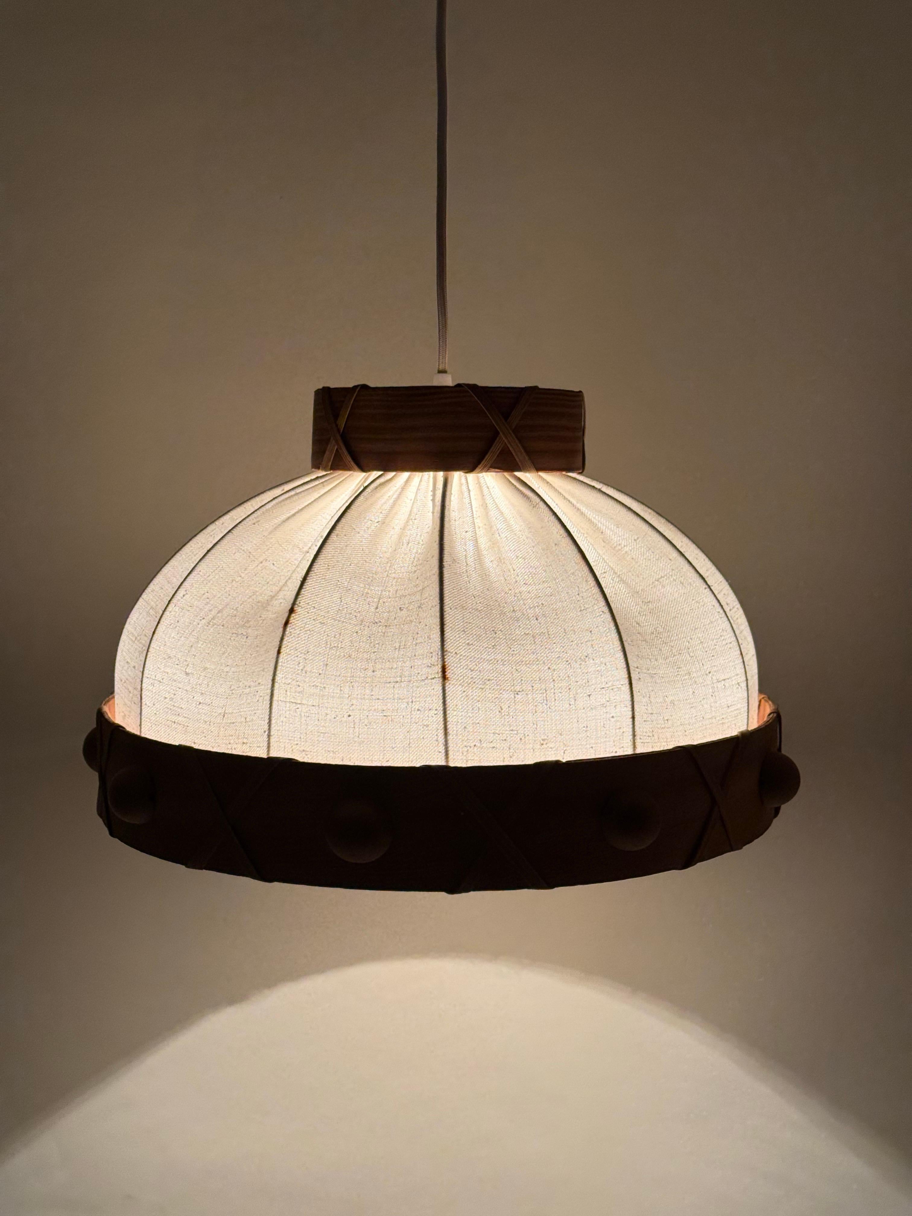 Scandinavian Modern Swedish Pendant Lamp Made Of Pine Chipboard And Fabric in vendita 6