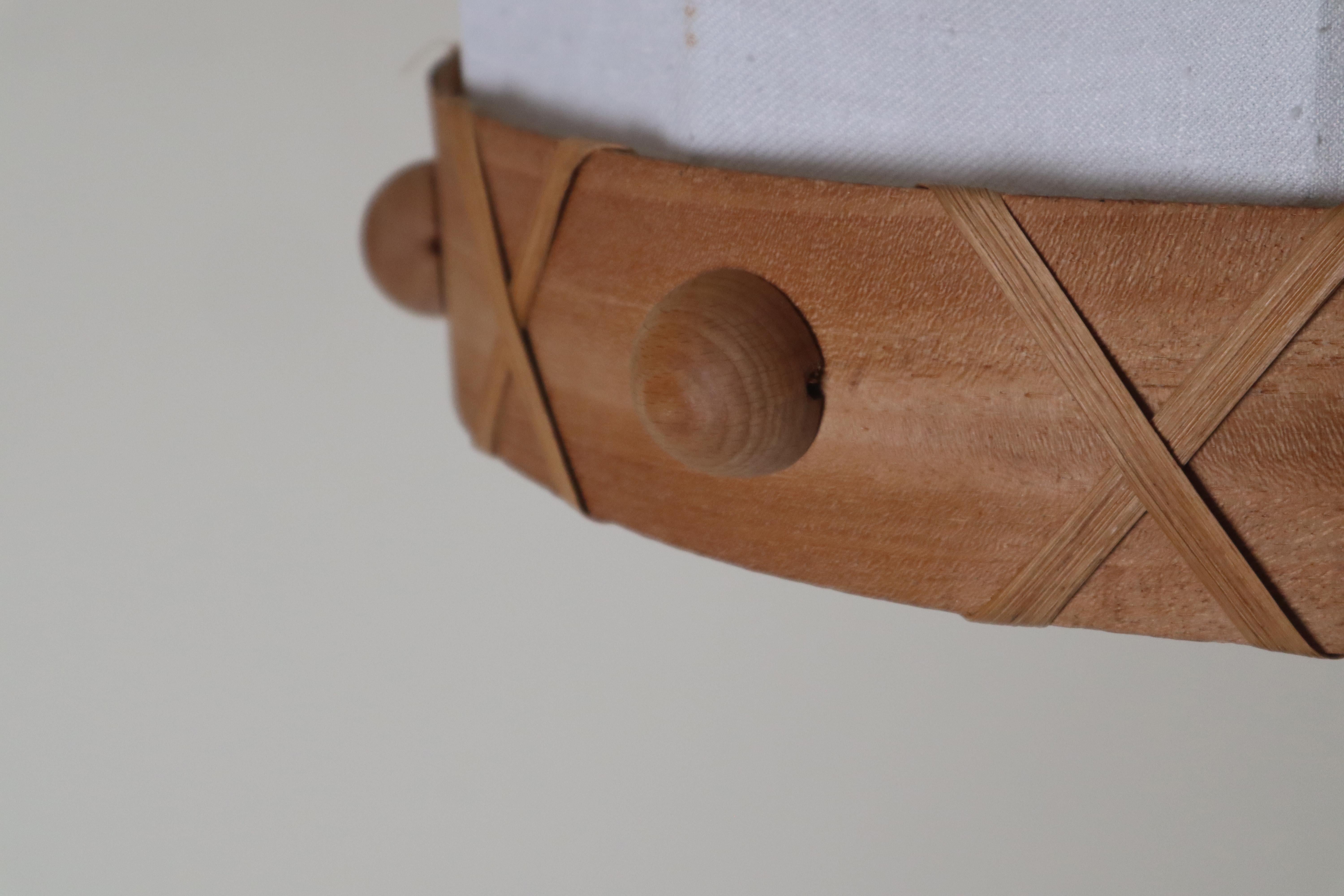 Cotone Scandinavian Modern Swedish Pendant Lamp Made Of Pine Chipboard And Fabric in vendita