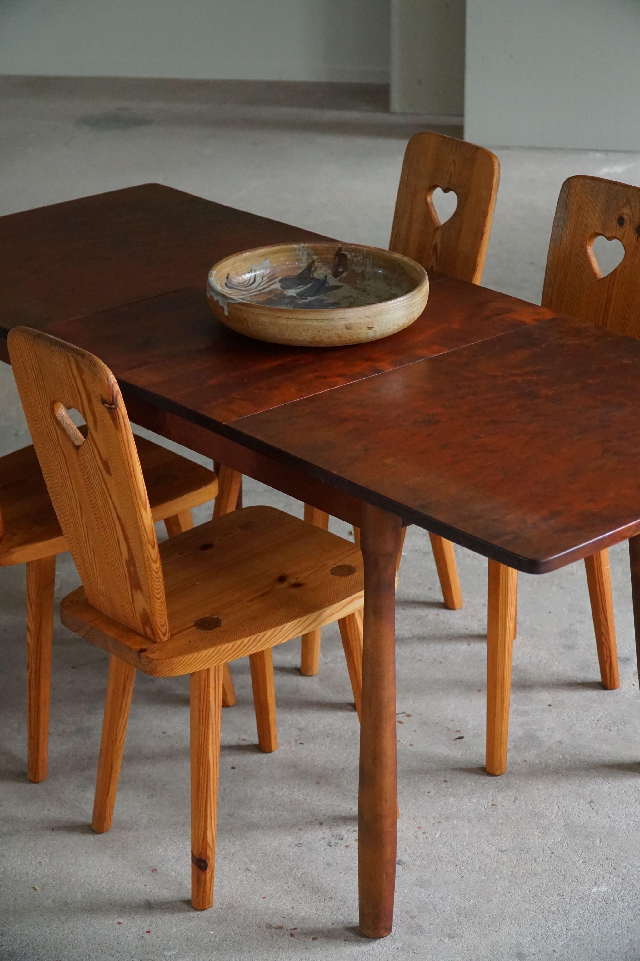 Skandinavische Moderne, Tisch aus Buche mit Clubbeinen, Arnold Madsen, hergestellt in den 1940er Jahren (20. Jahrhundert) im Angebot