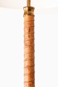 Lampada da tavolo in stile moderno scandinavo in ottone e pelle di Boréns, anni '50