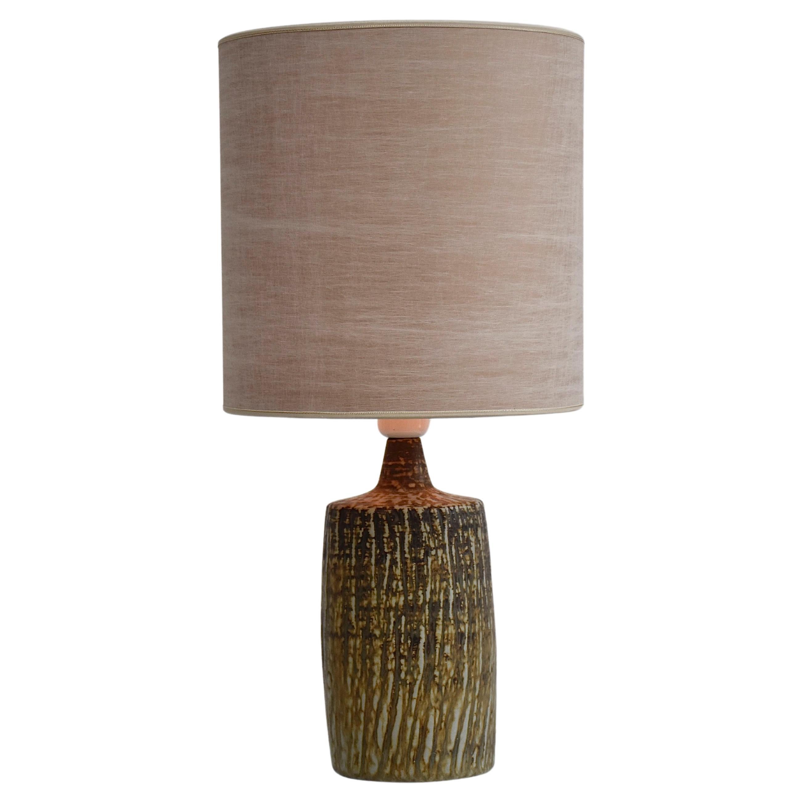Lampe de table moderne scandinave émaillée Rubus de Gunnar Nylund