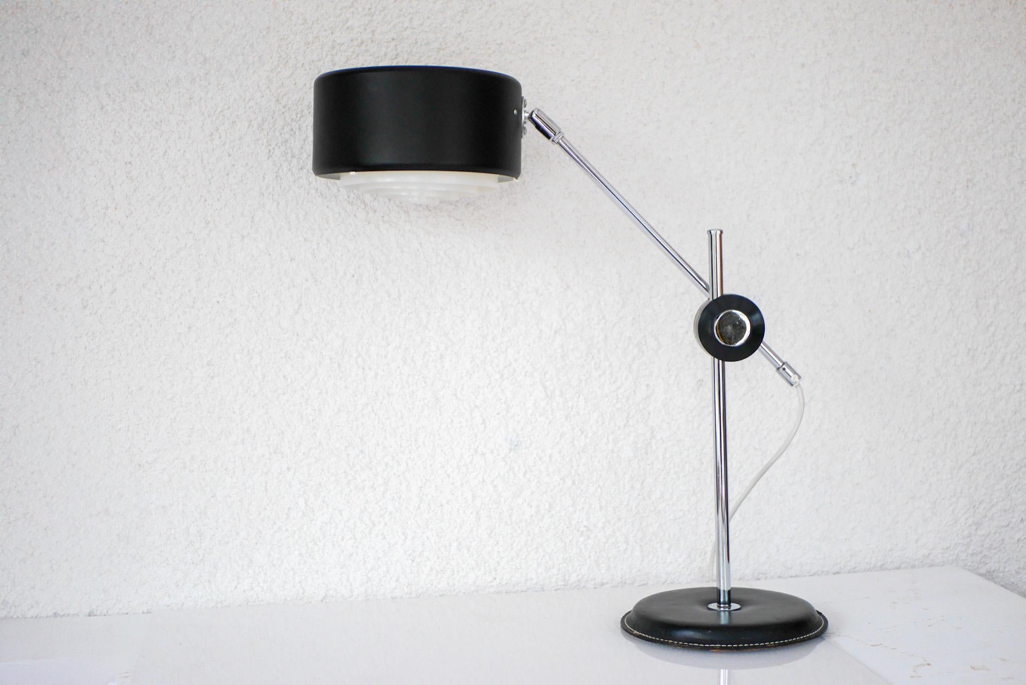 Scandinavian modern table lamp, 