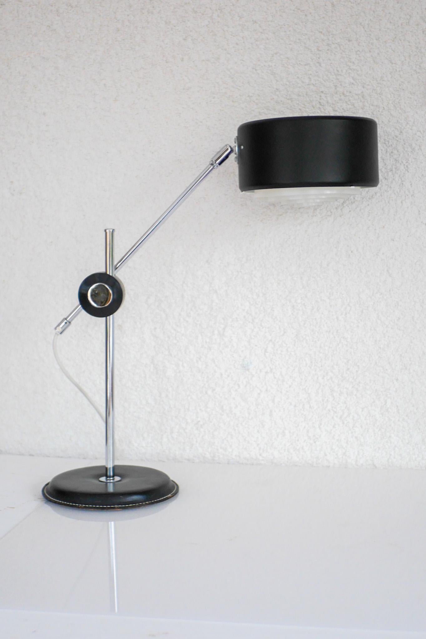 Scandinavian modern table lamp, 
