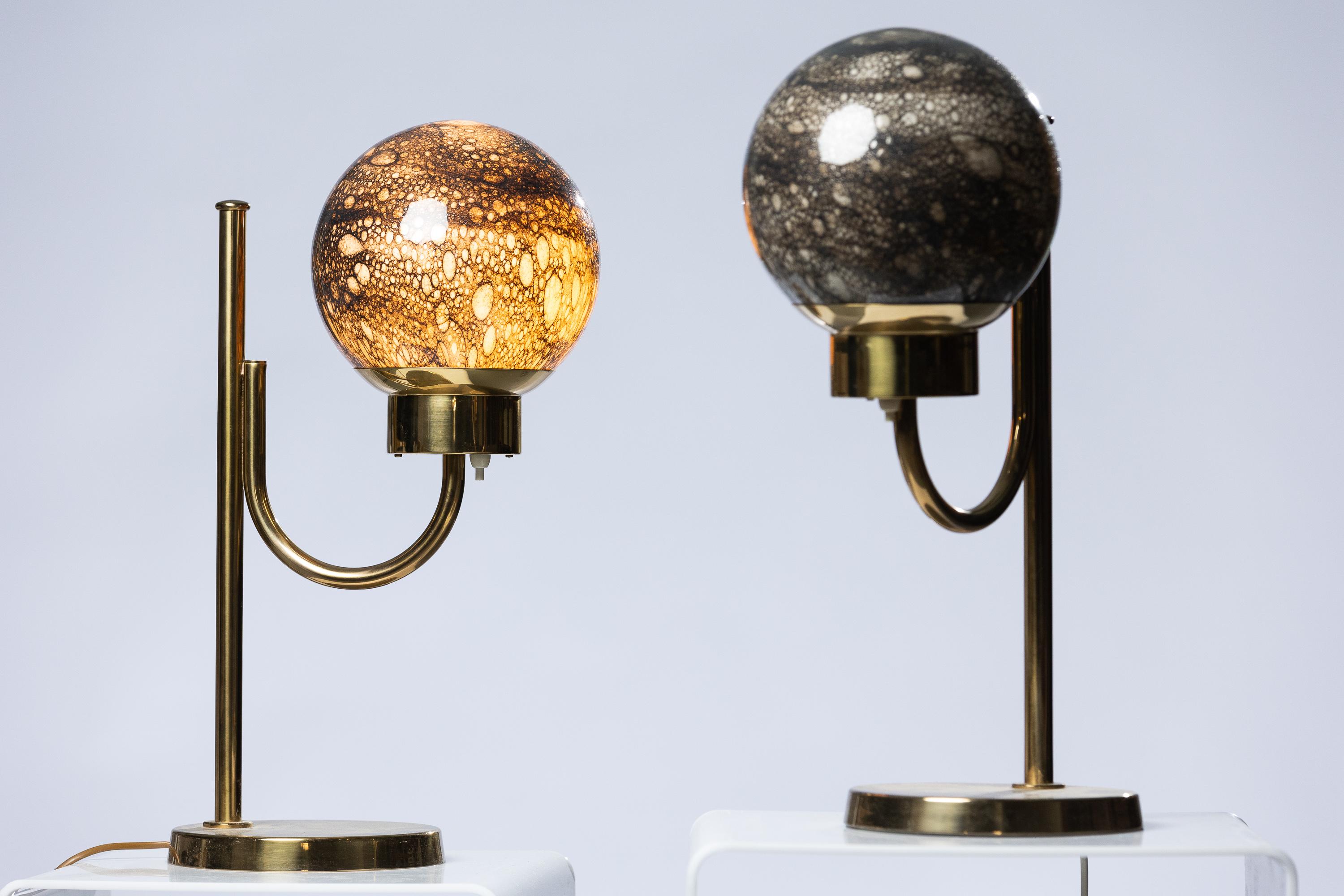 Mid-20th Century Scandinavian Modern Table Lamps - Pair of Bergboms B-118 with Brass and Glass For Sale
