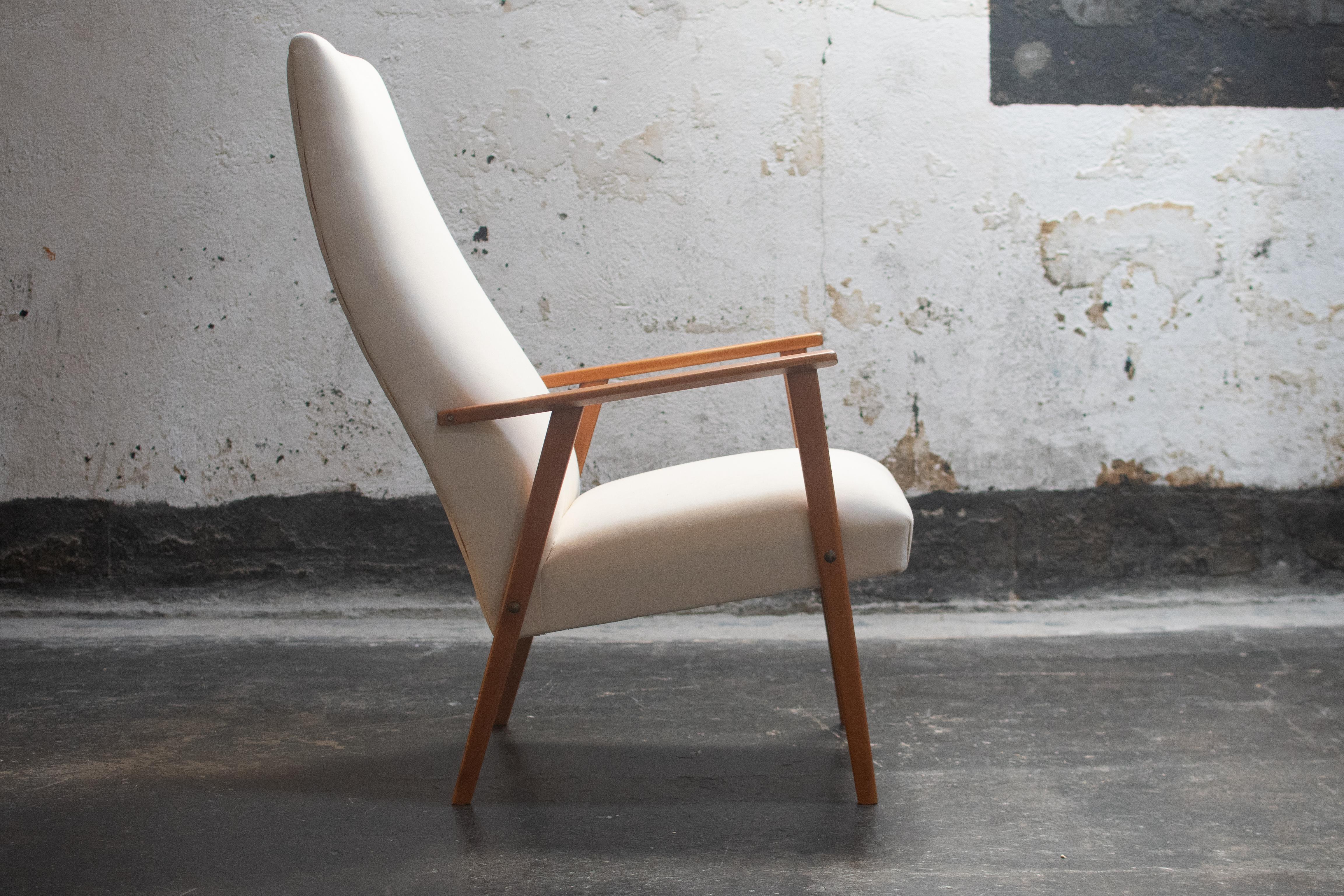 Hand-Crafted Scandinavian Modern Tall Back Easy  Chair- COM Ready For Sale